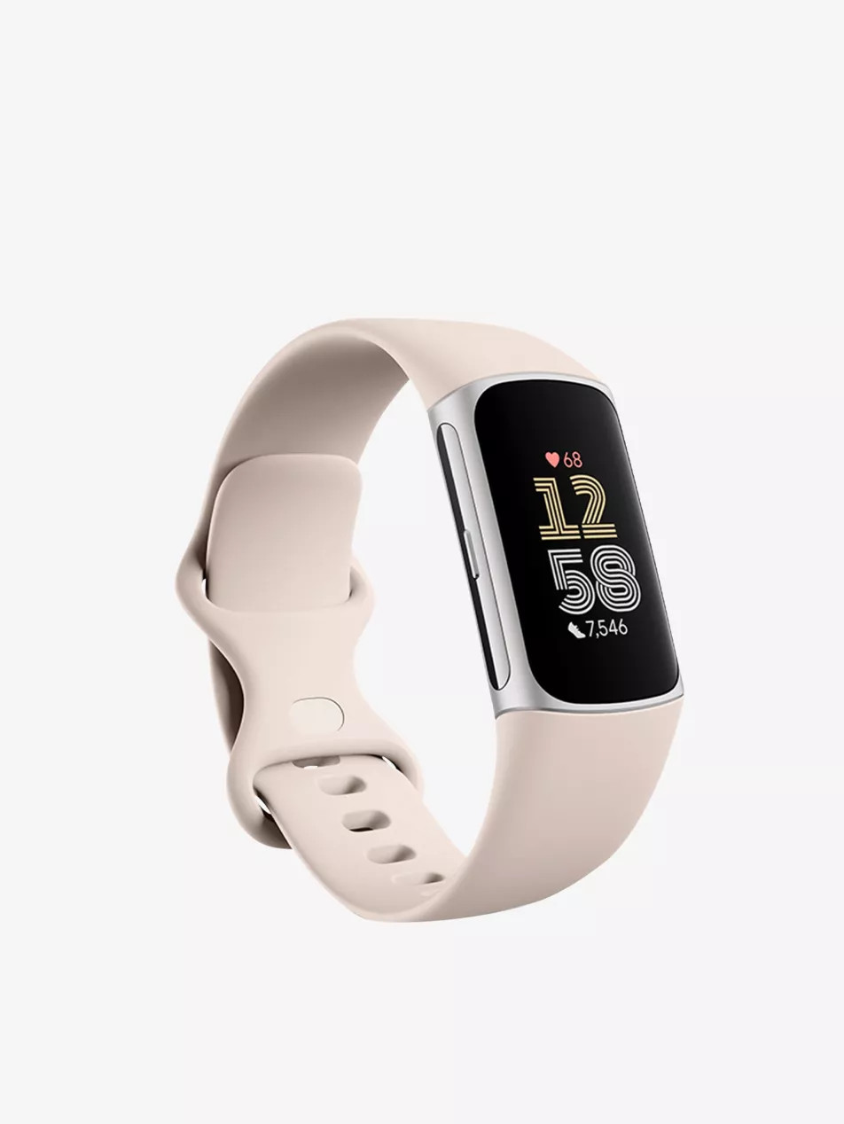 Charge 6 Premium Fitness Tracker | Selfridges