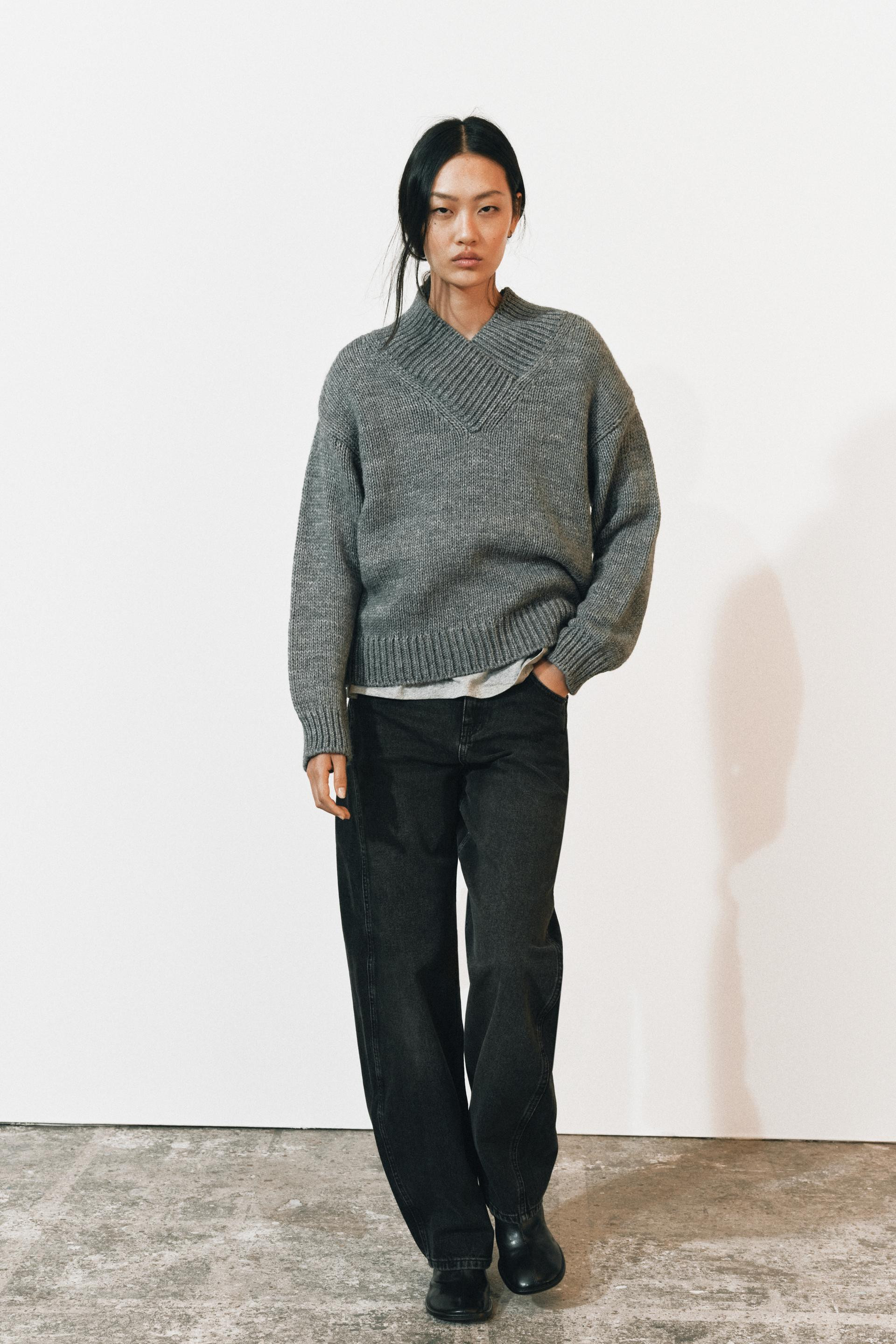 Zara - Cropped Knit V-Neck Sweater - Women - Gray - Women | Zara US