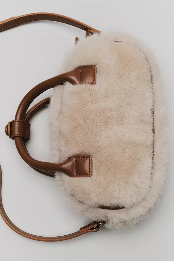 BOWLING SHEEPSKIN CROSSBODY BAG | Zara UK
