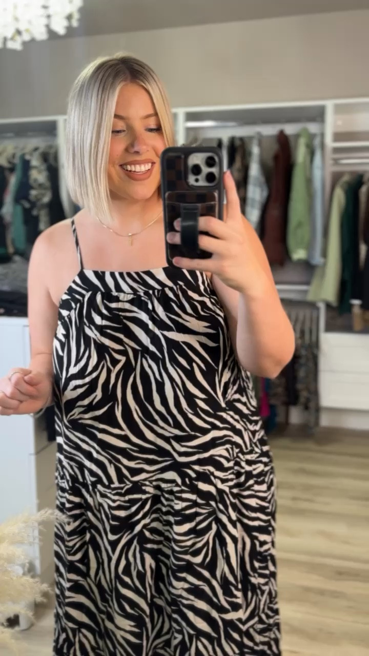 Patterned maxi from Walmart UNDER $20!! Cute for vacay or date night😍Wearing a large✨

#walmart #walmartfashion #walmartoutfit #midsizeoutfit #midsizeoutfits #summeroutfits #summeroutfit #midsize #midsizestyle #midsizegals #CreatorFavorites2024 #walmartoutfits #walmartstyle #walmartfind #walmartfinds #maxidress #maxidresses

#LTKFindsUnder50 #LTKMidsize #LTKFindsUnder100