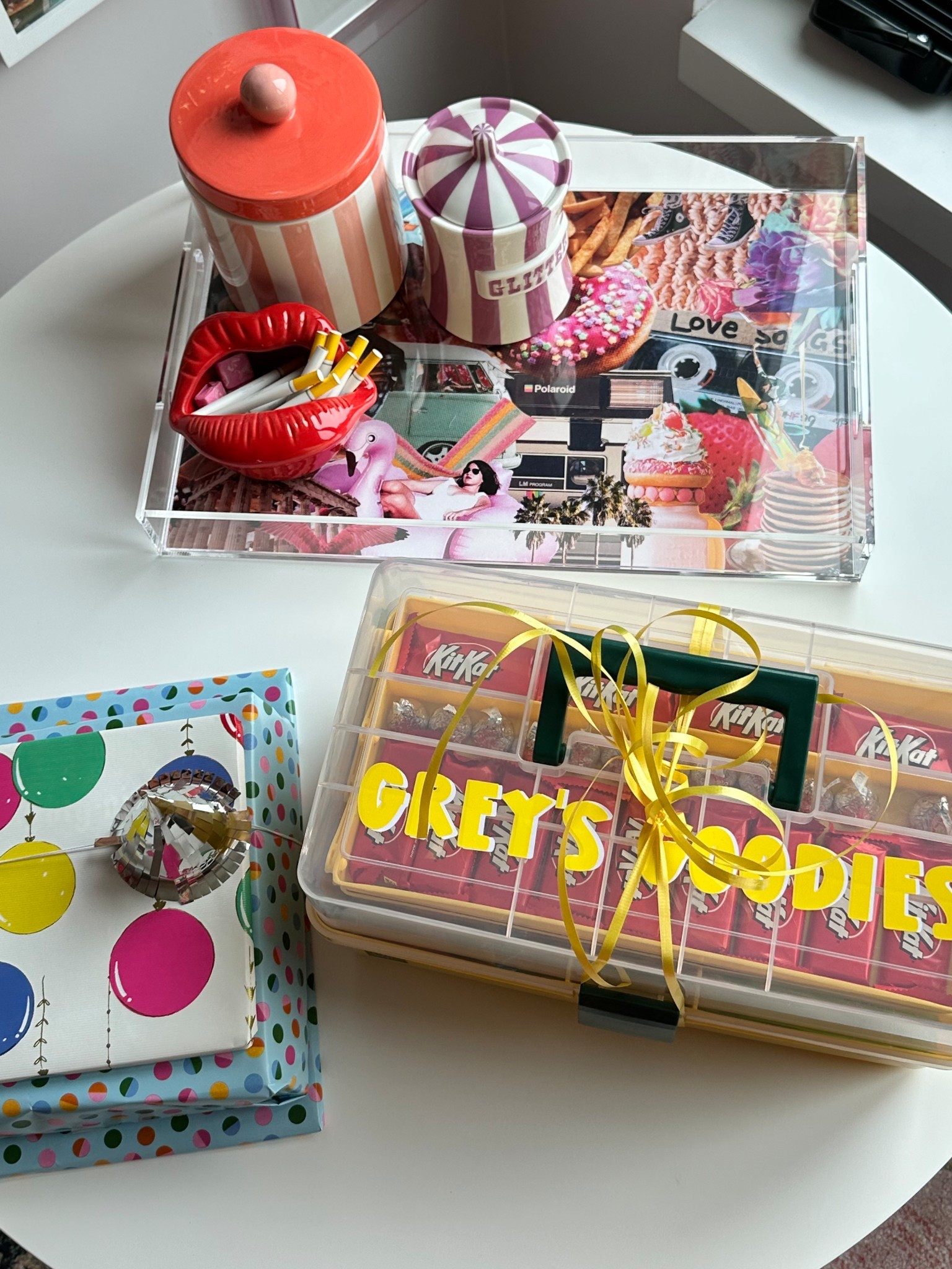 sweet little candy box for a sweet little 4 yr old 💛💛💛