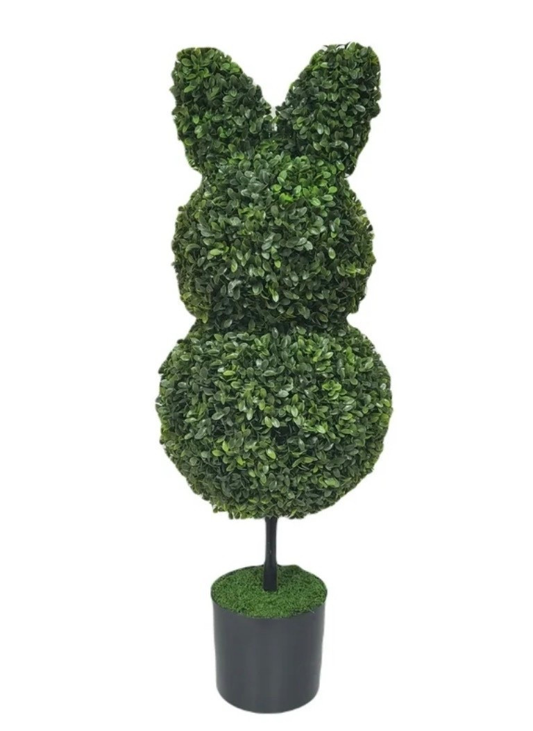 im completely obsessed with the topiaries that never die and come in the fun holiday shapes 