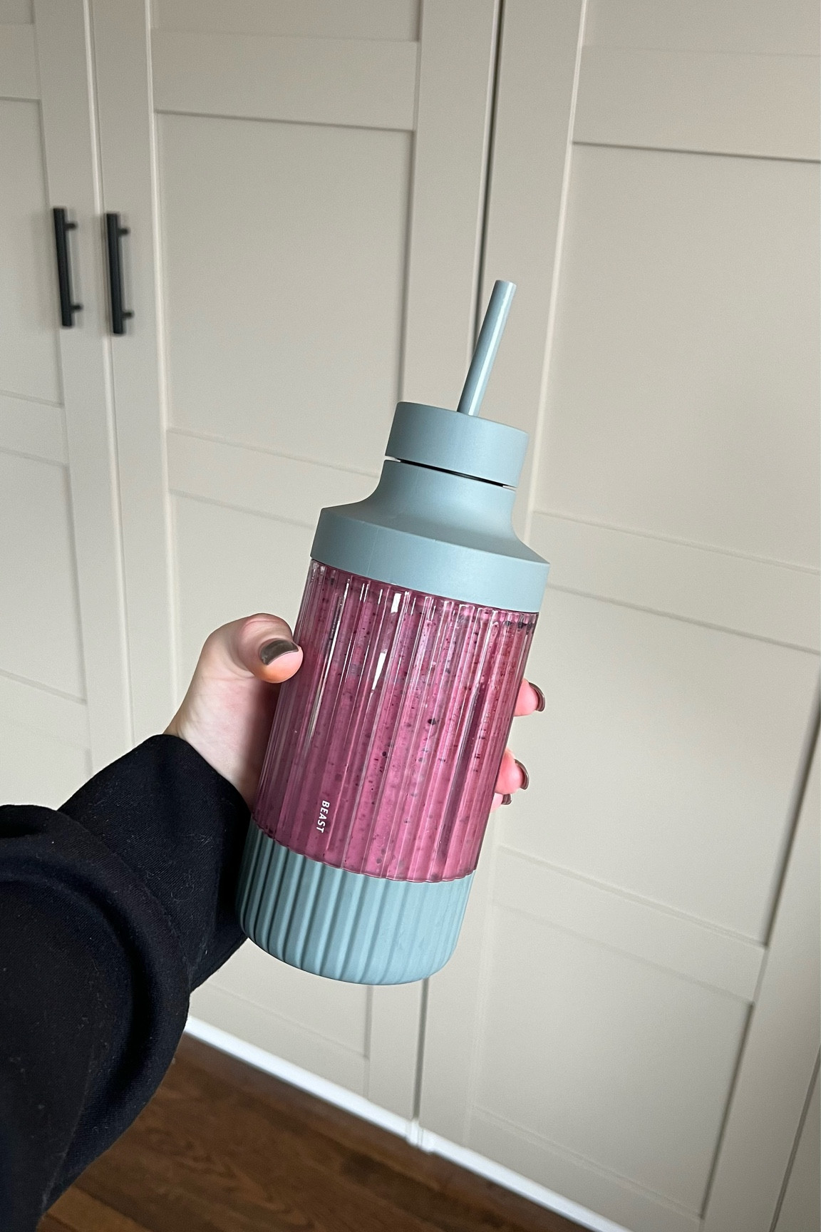 Beast Mini Blender Plus in Mist on Amazon