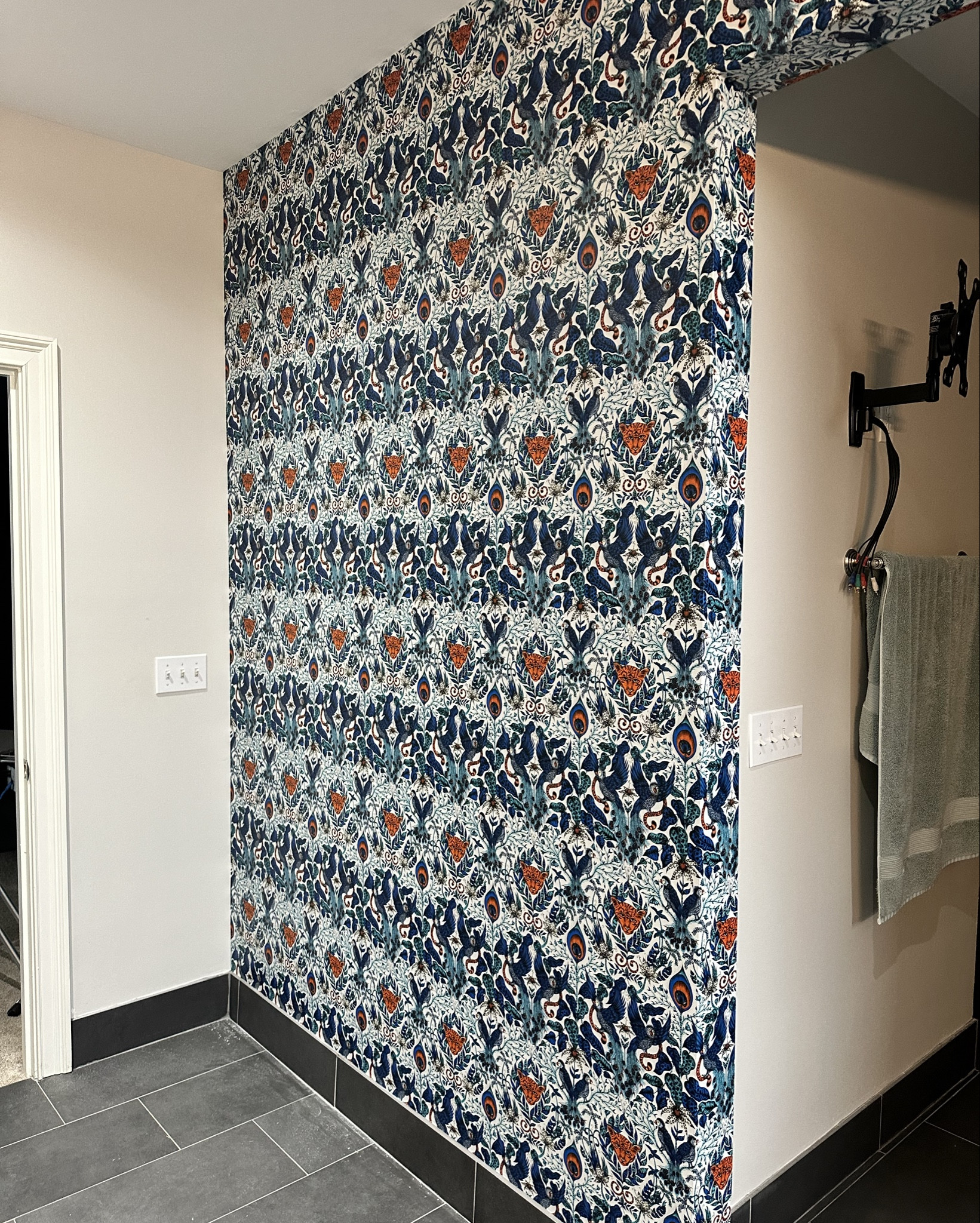 Love this Amazon print!!! 

#LTKHome