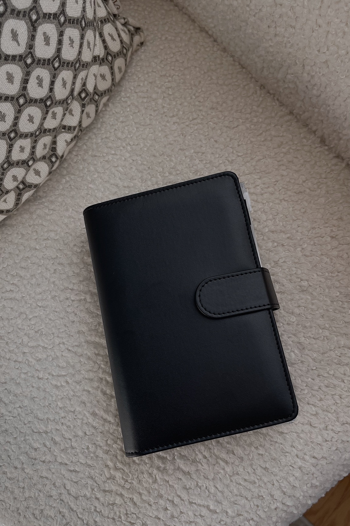 Currency organizer #travel #amazon

#LTKFindsUnder50 #LTKGiftGuide #LTKTravel