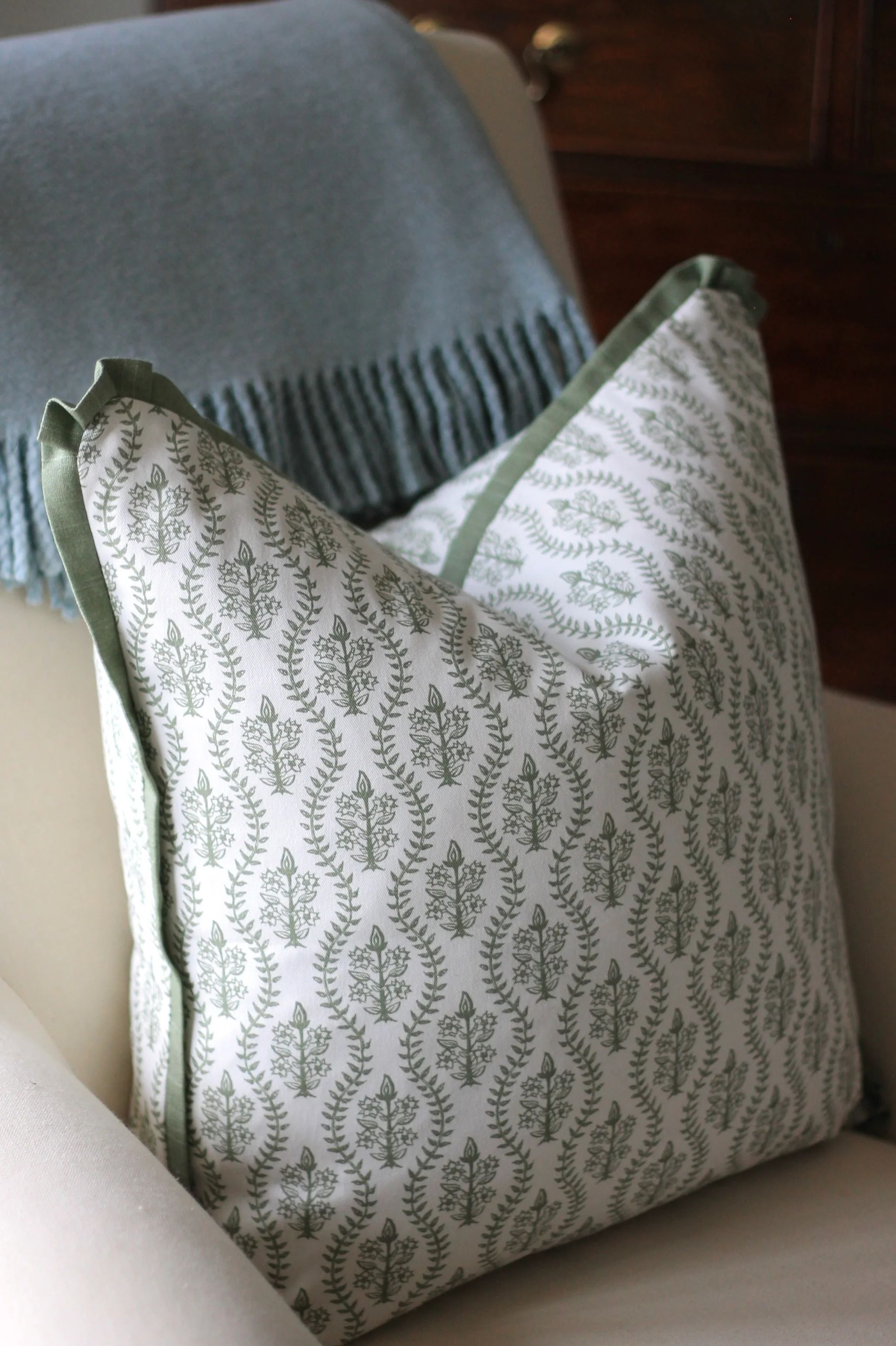 Scallop Dahlia Pillow Cover with Spruce Flange | 3 sizes | JSH Home Essentials