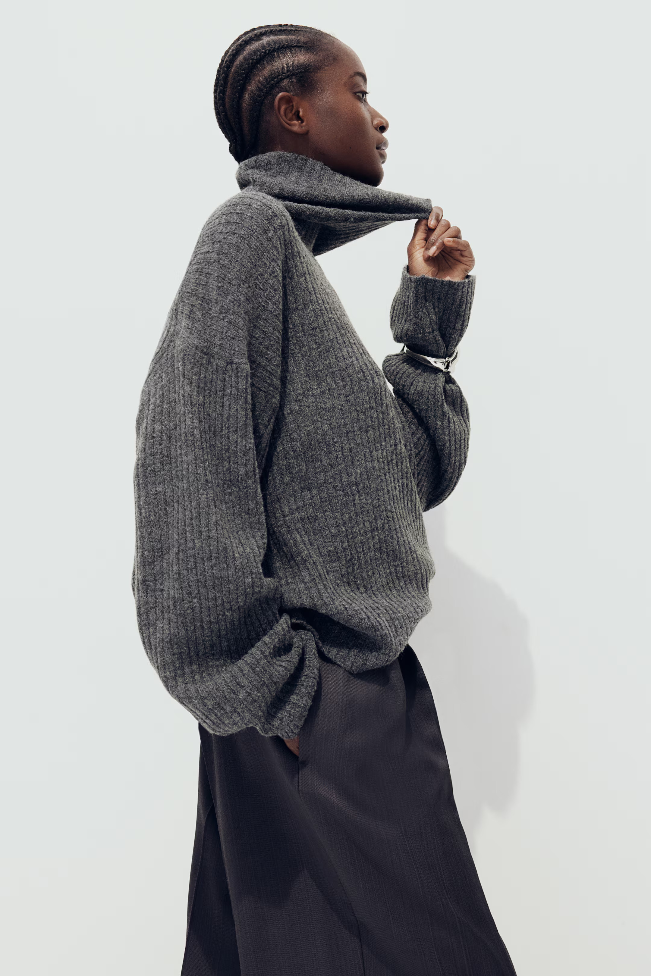 Oversized Turtleneck Sweater | H&M (US + CA)