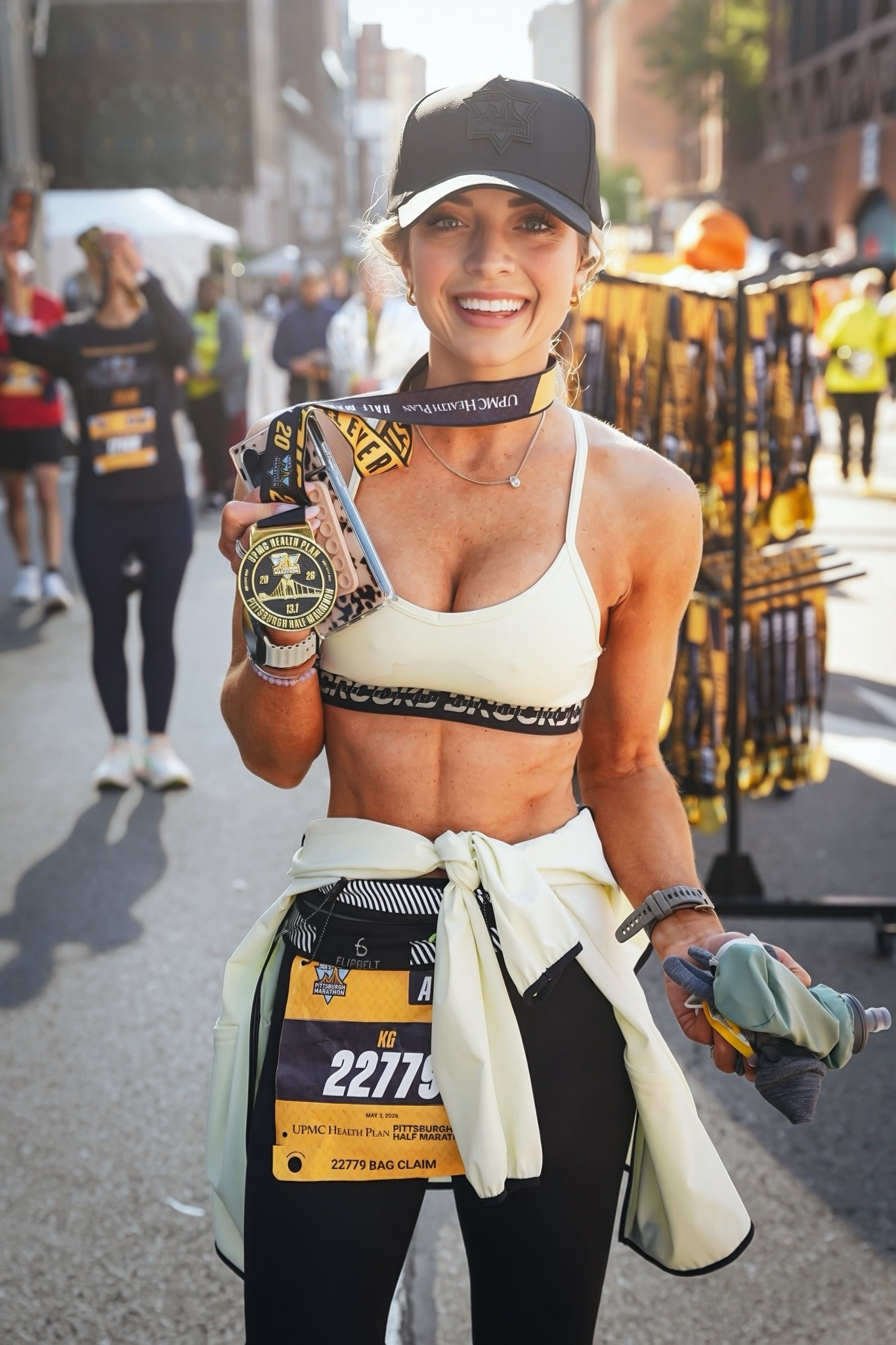 Pittsburgh dicks sporting goods half marathon outfit

#LTKootd #LTKfitnessgoals #LTKActive