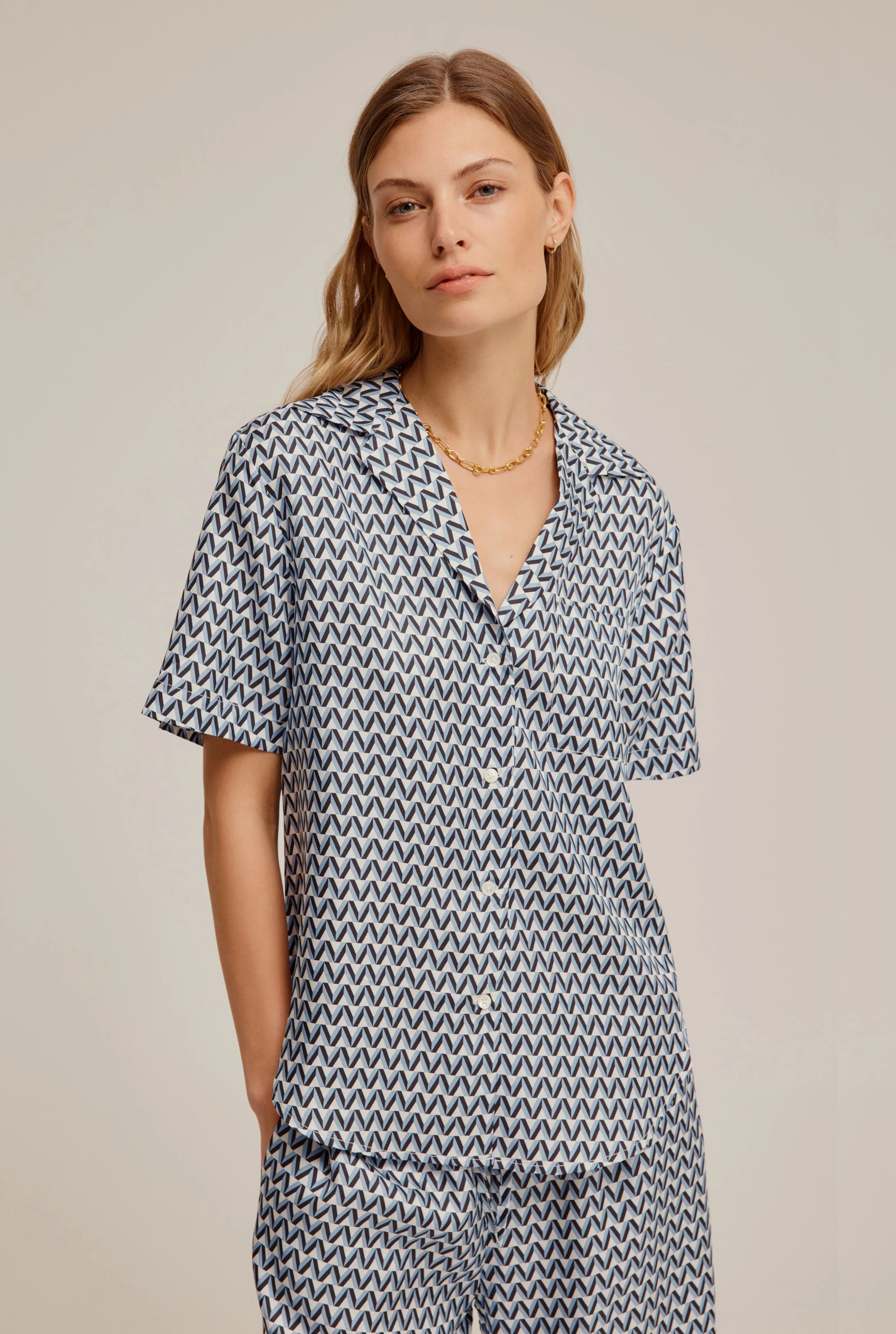 Short Sleeve Silk Camp Collar Shirt | Venroy AU