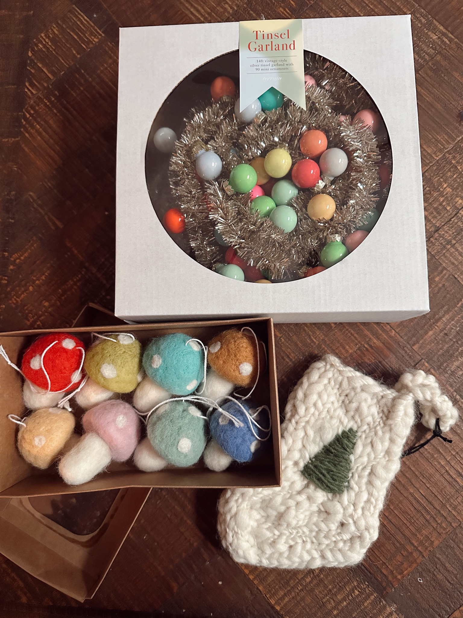 Christmas decor for my toddler’s bookshelves! 

#LTKKids #LTKGiftGuide #LTKSeasonal