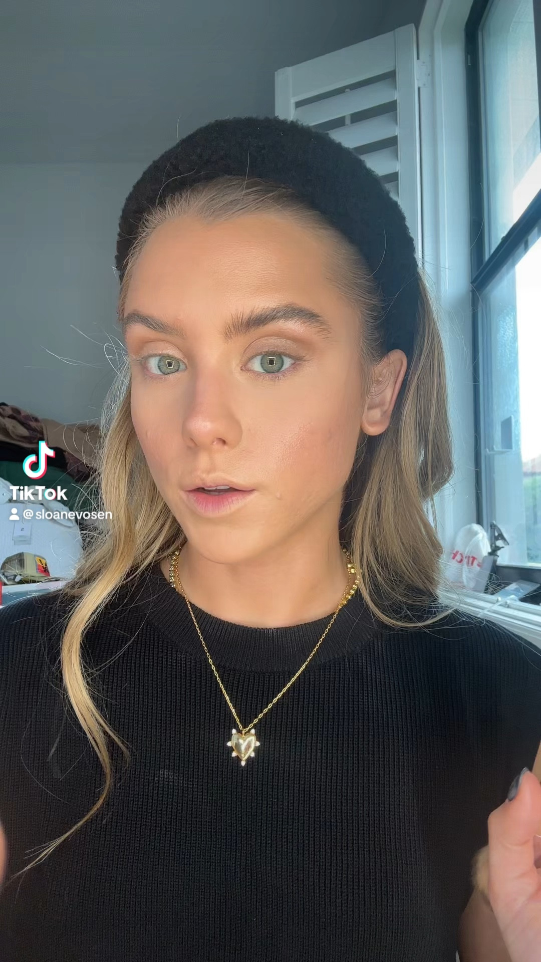 i am so so excited to get to try these out today im using spiced chai but i got every shade so let me know what shade i need to try for yall 🫶🤎 they’re amazing and i know im going to love them because they are acne safe and packed with hydrating jojoba & macadamia oils and antioxidant-rich hibiscus extract!! the formula is blurring and baked so it gives a subtle glow while blurring texture OBSESSED. @DIBSBEAUTY dibs code SLOANE15

#duetbakedbronzer #bakedbronzer #dibsbeautystatusstick #dibsbeautytutorial #dibsbeauty #dibsbeautyreview #dibsbeautybronzer #acnesafemakeup #bronzer #bronzertutorial #bronzertips #bronzerhack #fyp #contour #contourtutorial #contouringhacks #nosecontourtutorial #nosecontour #nosecontourhack #bronzereyeshadowlook #powderbronzer #makeup #grwm dibs beauty, dibs beauty baked bronzer, powder bronzer, baked bronzers


#LTKBeauty #LTKVideo #LTKSeasonal