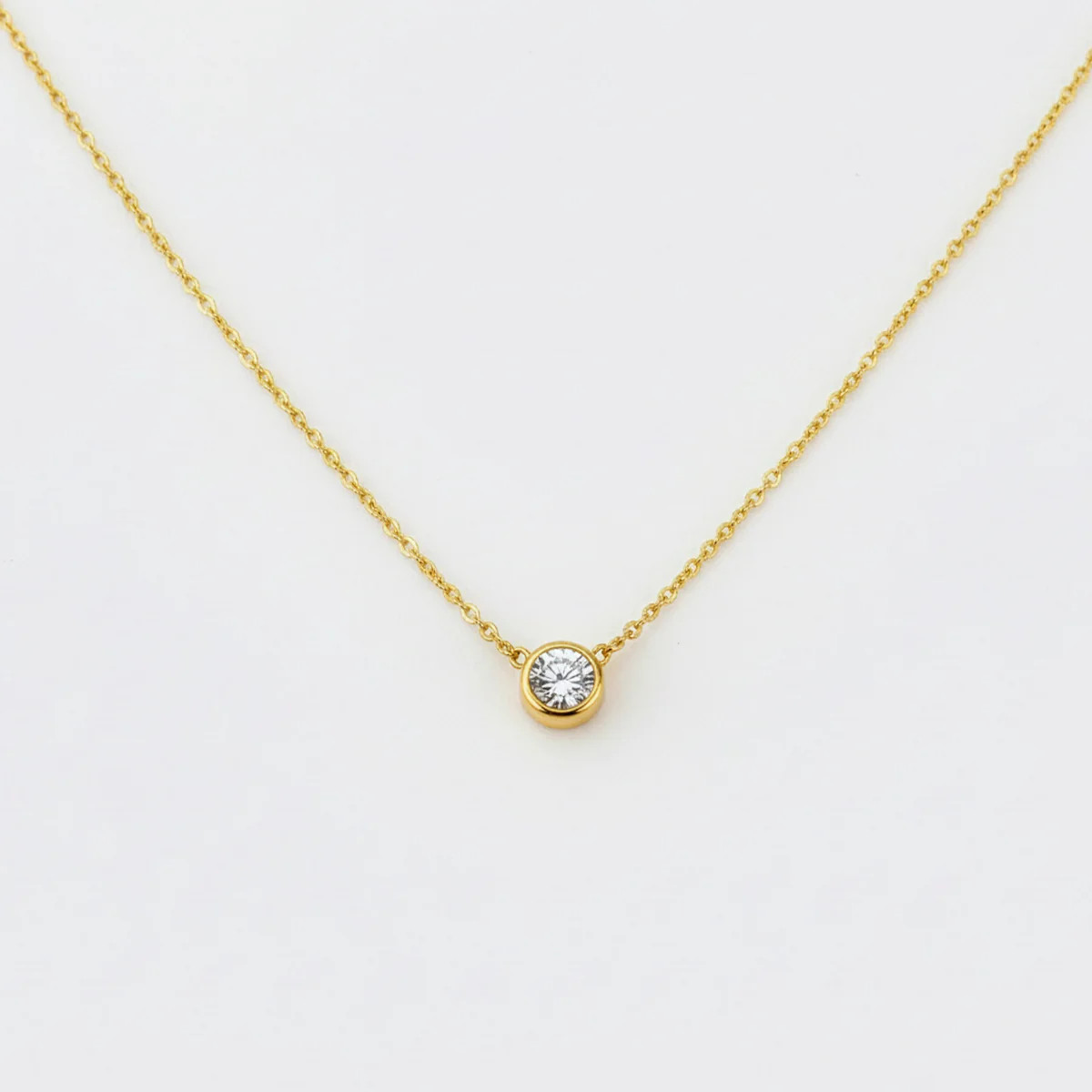 Classic Bezel Set Solitaire Necklace | Mint & Lily