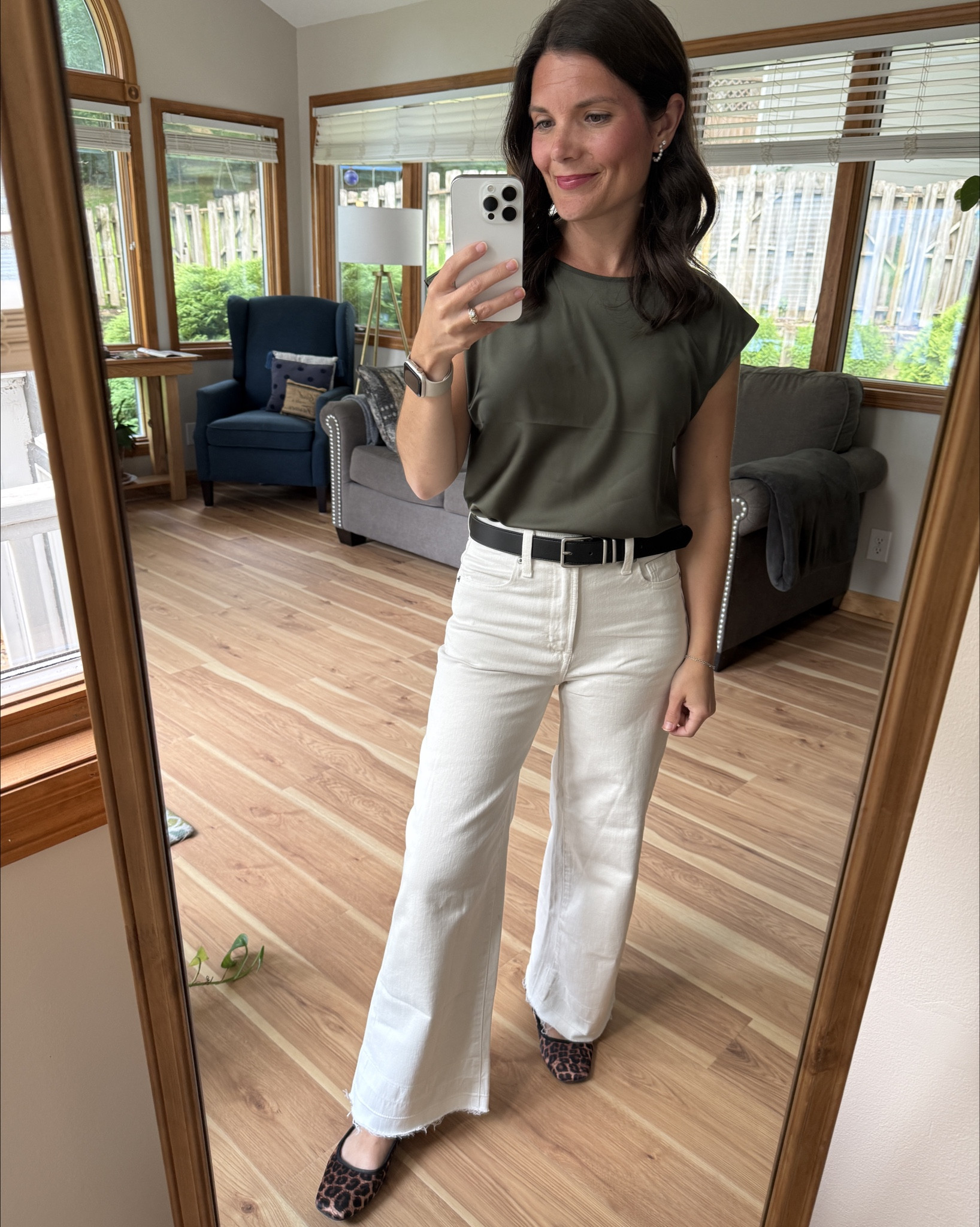 A few finds from the outlet mall. Pants are TTS.