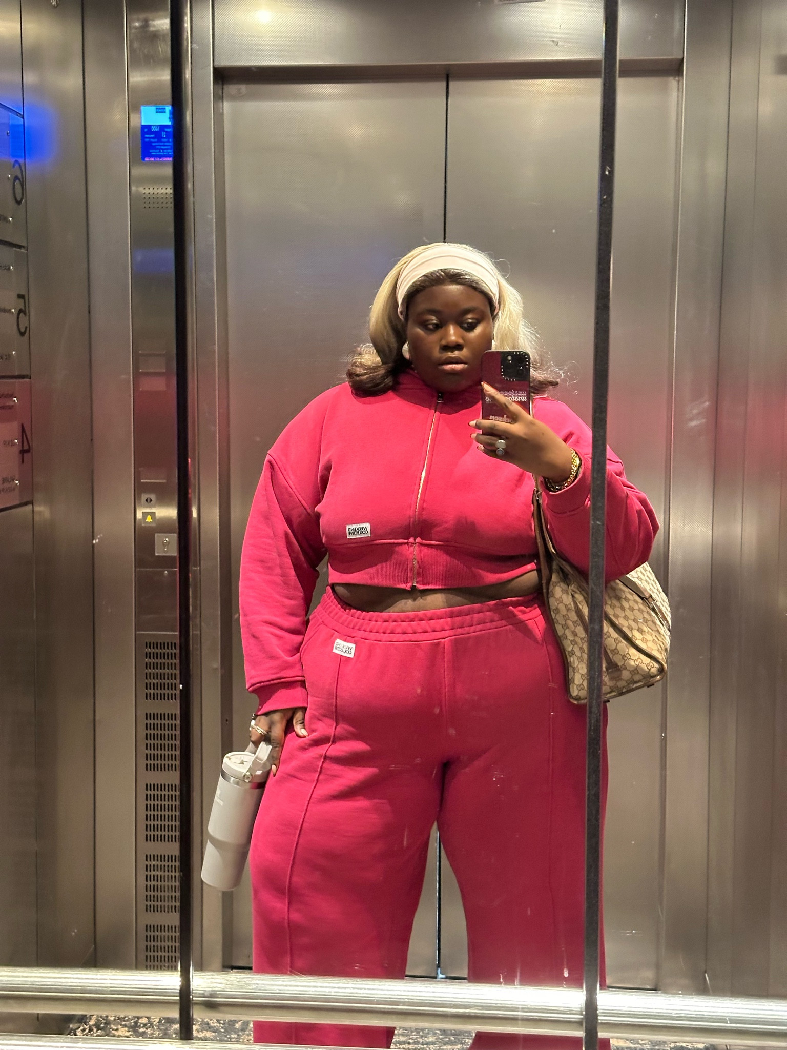 The perfect comfy and sporty two piece 😍💕 The quality of this set is so good! And I’ve of courses linked  the pieces for ALL SIZES!!! 

#LTKcurves #LTKplussize #LTKdeutschland