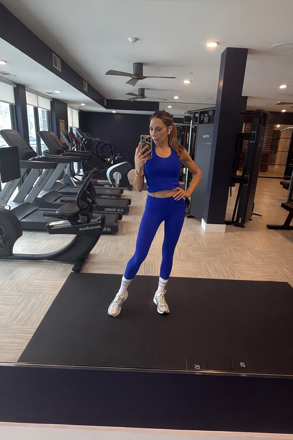 Vuori is offering 20% off as a New Customer ! I absolutely love this brand!! I linked a few favs below.
#vuiori#fitness#activewear@Vuori US 

Use code
LTKVuoriSPRING 

To save!

#LTKSpringSale #LTKActive #LTKstorytime