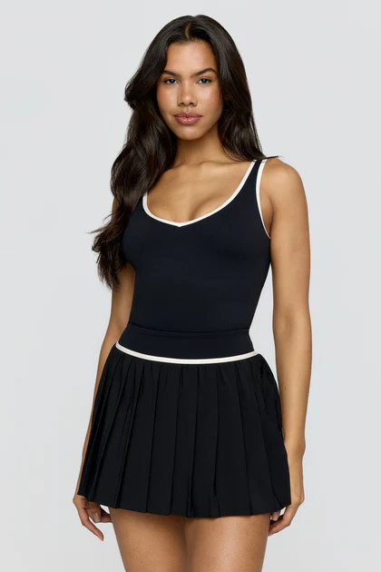 DayFlex Built-In Support Plunge Neck Vest - Shadow Black And Milk | TALA (UK)