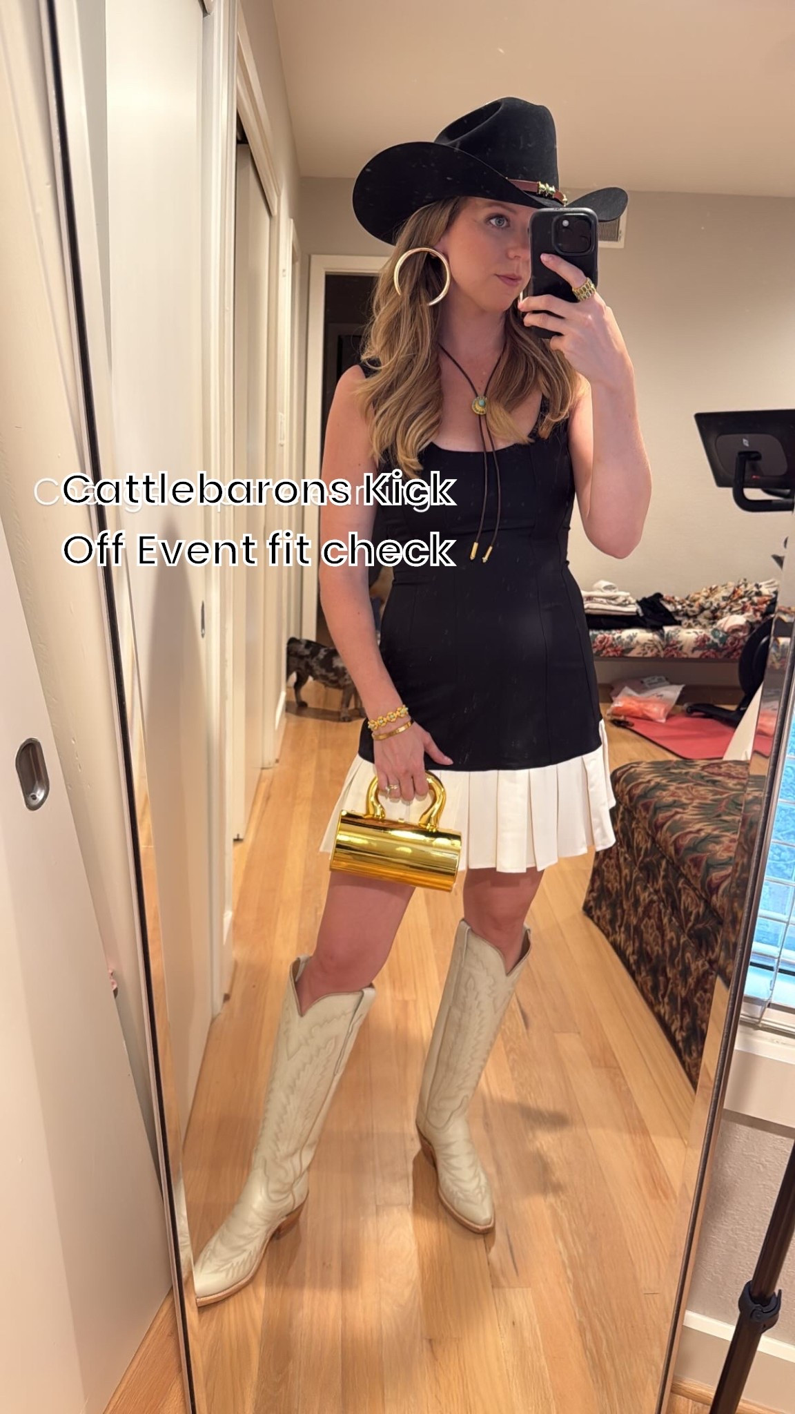 Black and white moment for the Houston Cattlebarons Ball Kick Off event
Dress size Small
Gold earrings and purse from MICAS.com


#LTKItBag #LTKShoeCrush #LTKStyleTip
