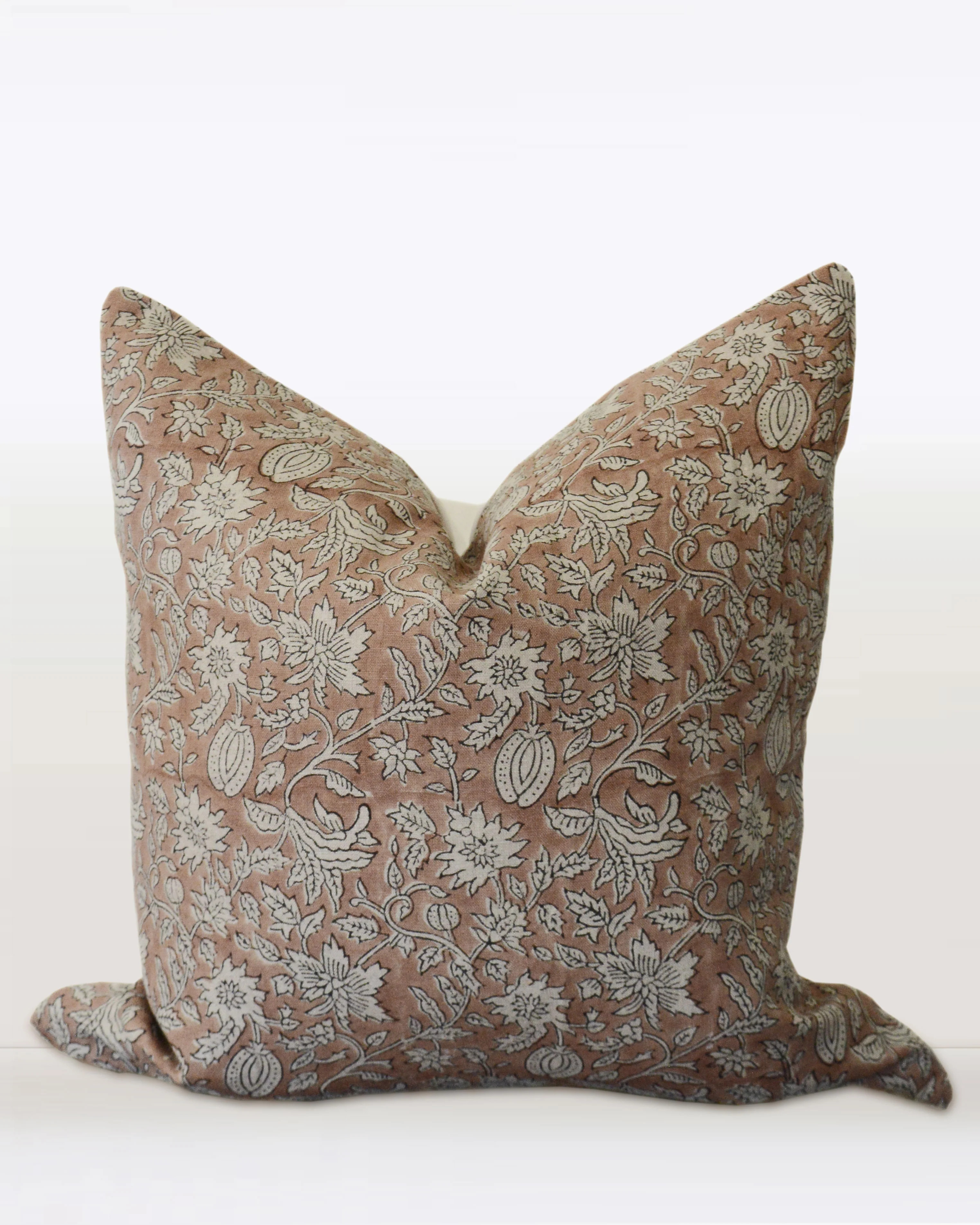 Marguerite | with lavender and grace