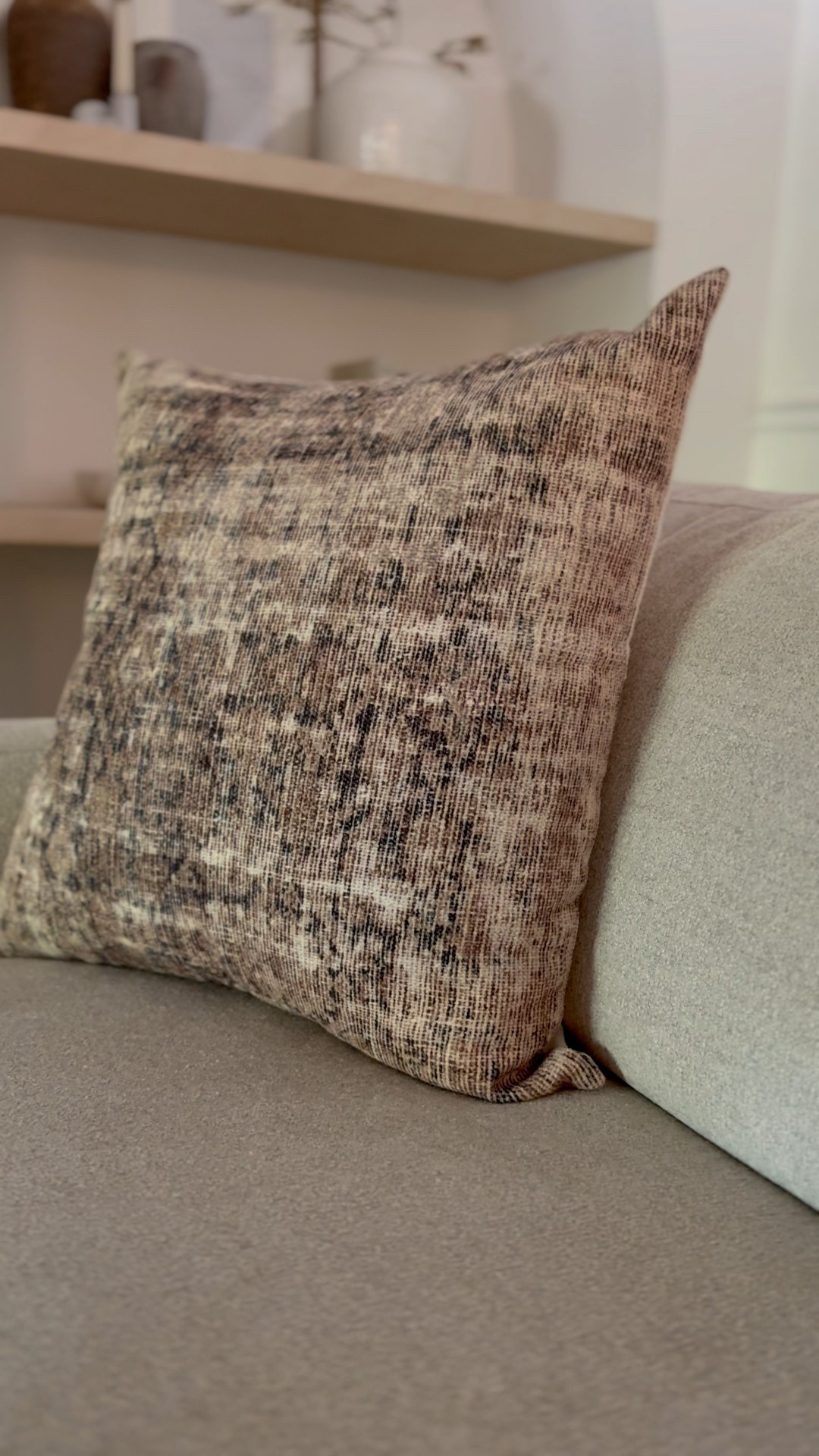 One of my favorite pillow covers. Comes with or without the pillow insert.

#LTKHome