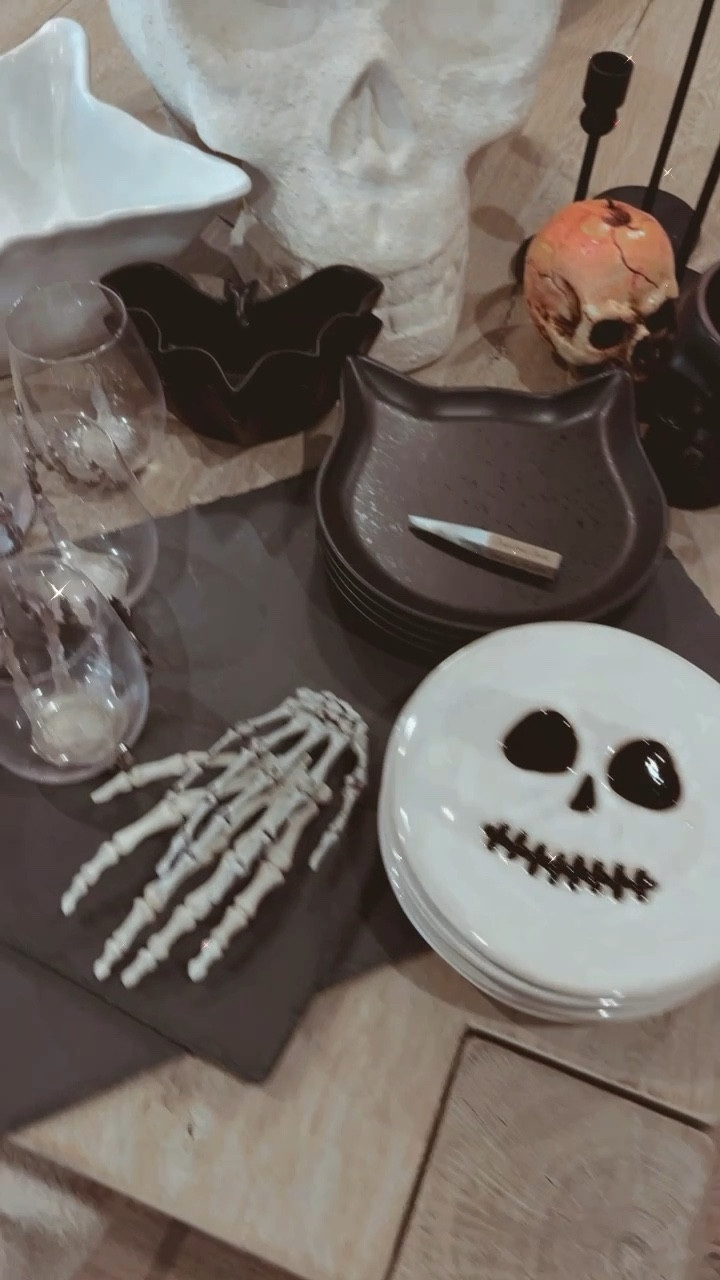 Halloween decor 


#LTKHolidaySale #LTKHalloween #LTKxPrime