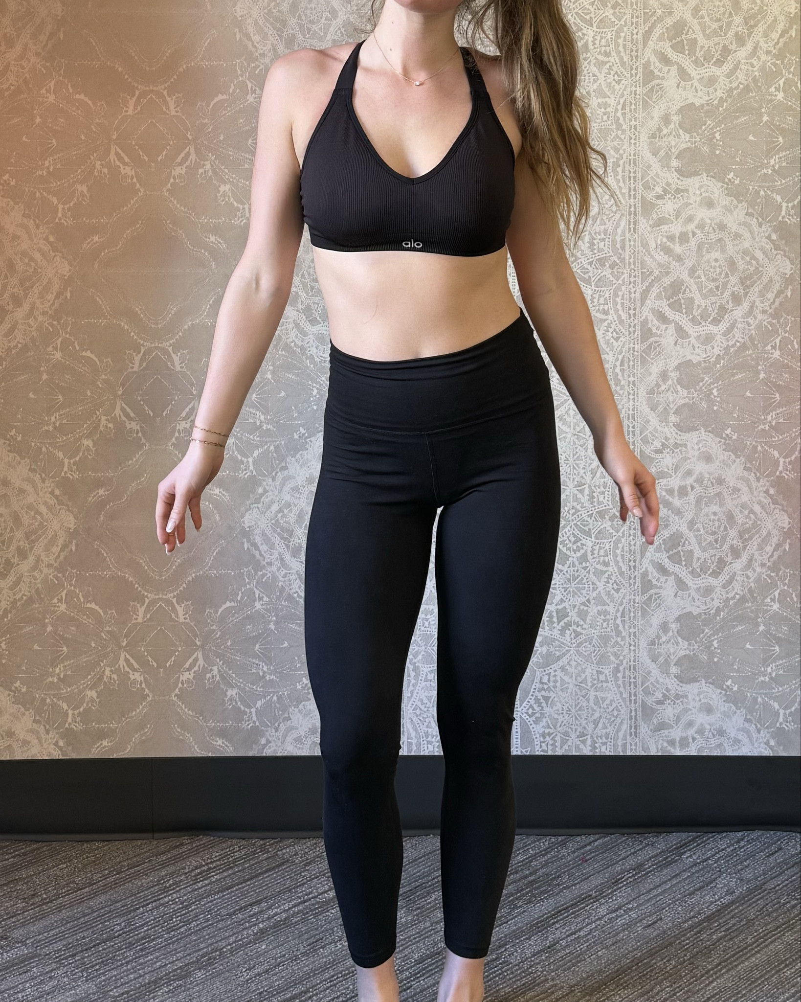 best bra & leggings !!! 🫶🏻

#LTKSaleAlert #LTKActive #LTKSpringSale