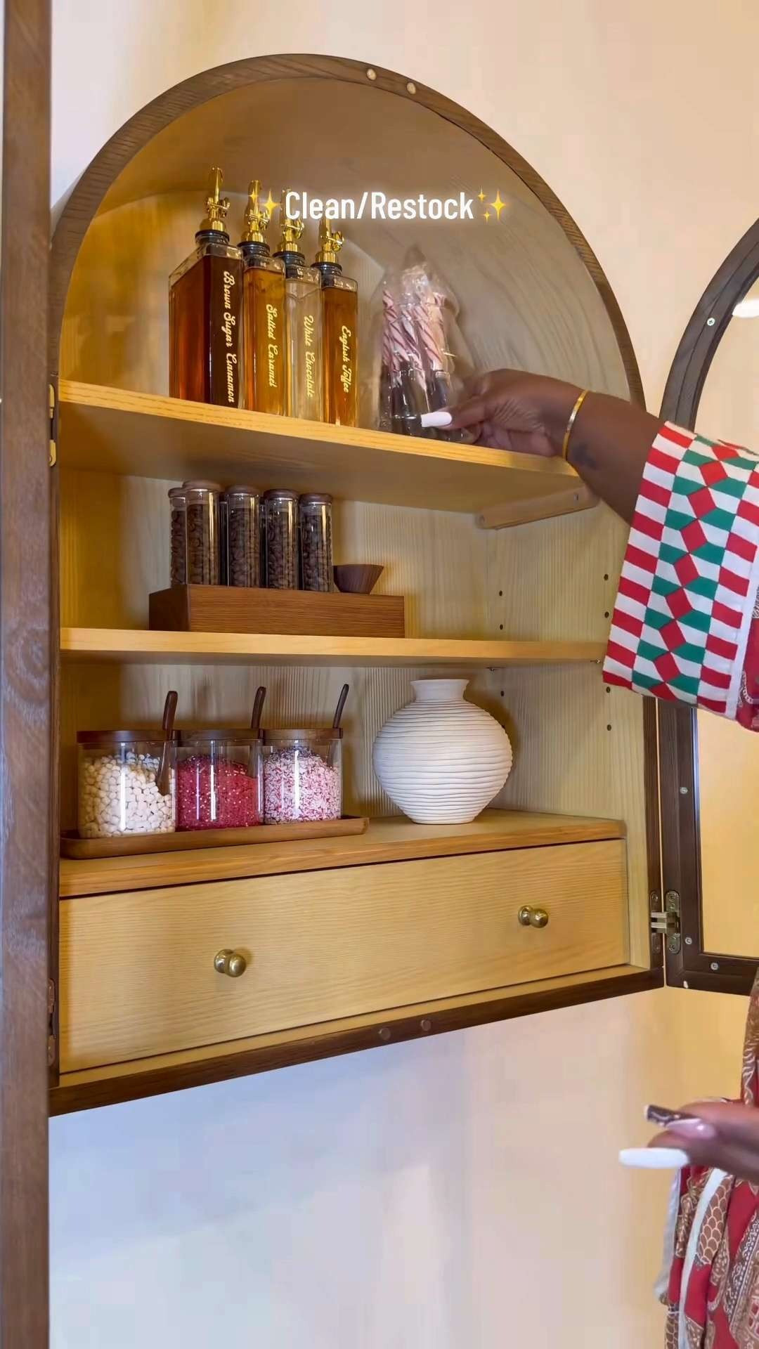 Who else has to have a place for everything?? 🧽🫧✨ A place for everything and everything in its place! Clean & restock my coffee bar with me! 💕 #Restock #Refill #CleanTok #cleanhome #organizedhome 

 

#LTKfoodie #LTKHome