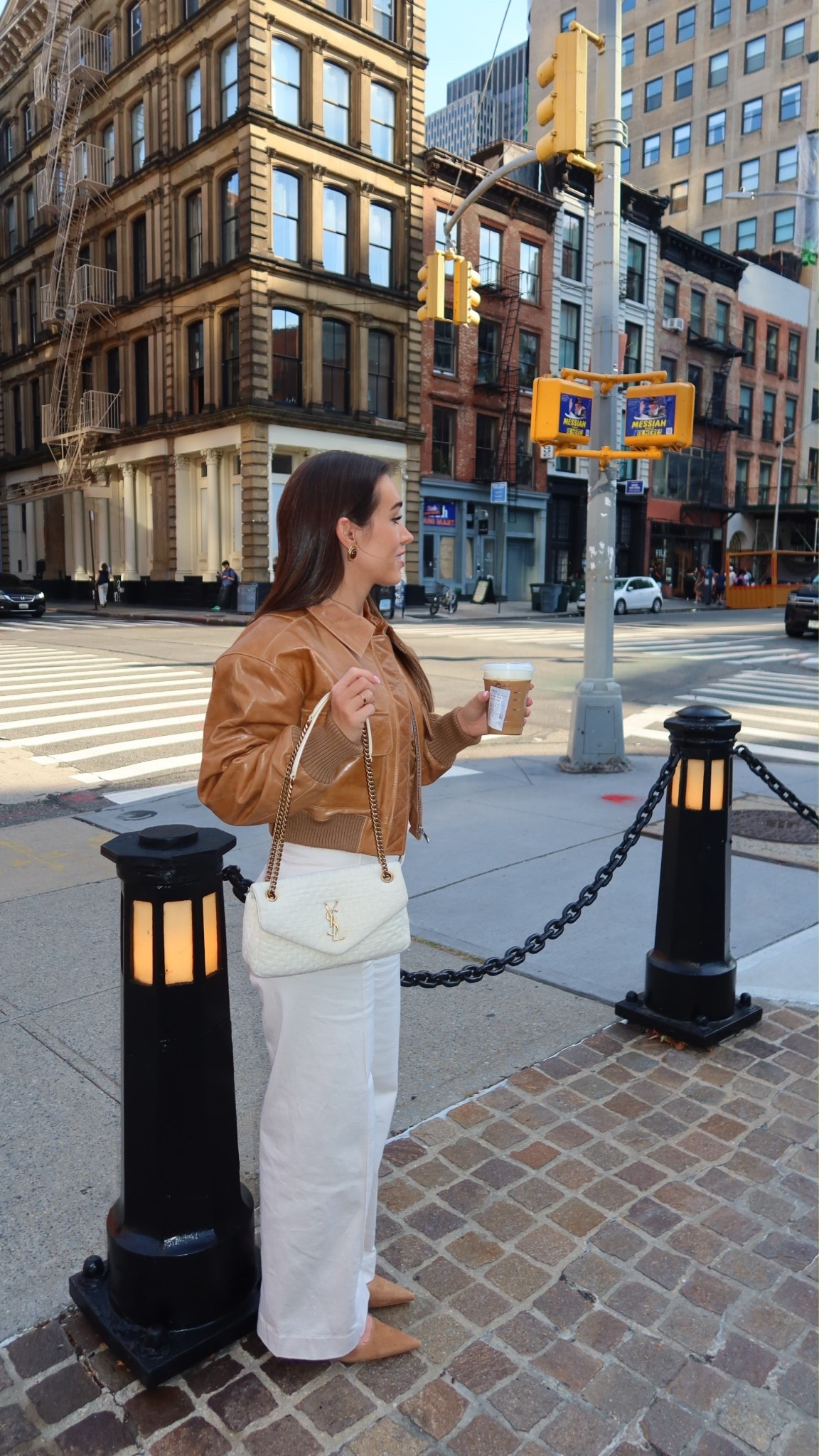 SoHo Coffee Run Outfit | @parisinnewyork #camel #falloutfit #nycoutfit #whitedenim

#LTKPetite #LTKSeasonal #LTKStyleTip