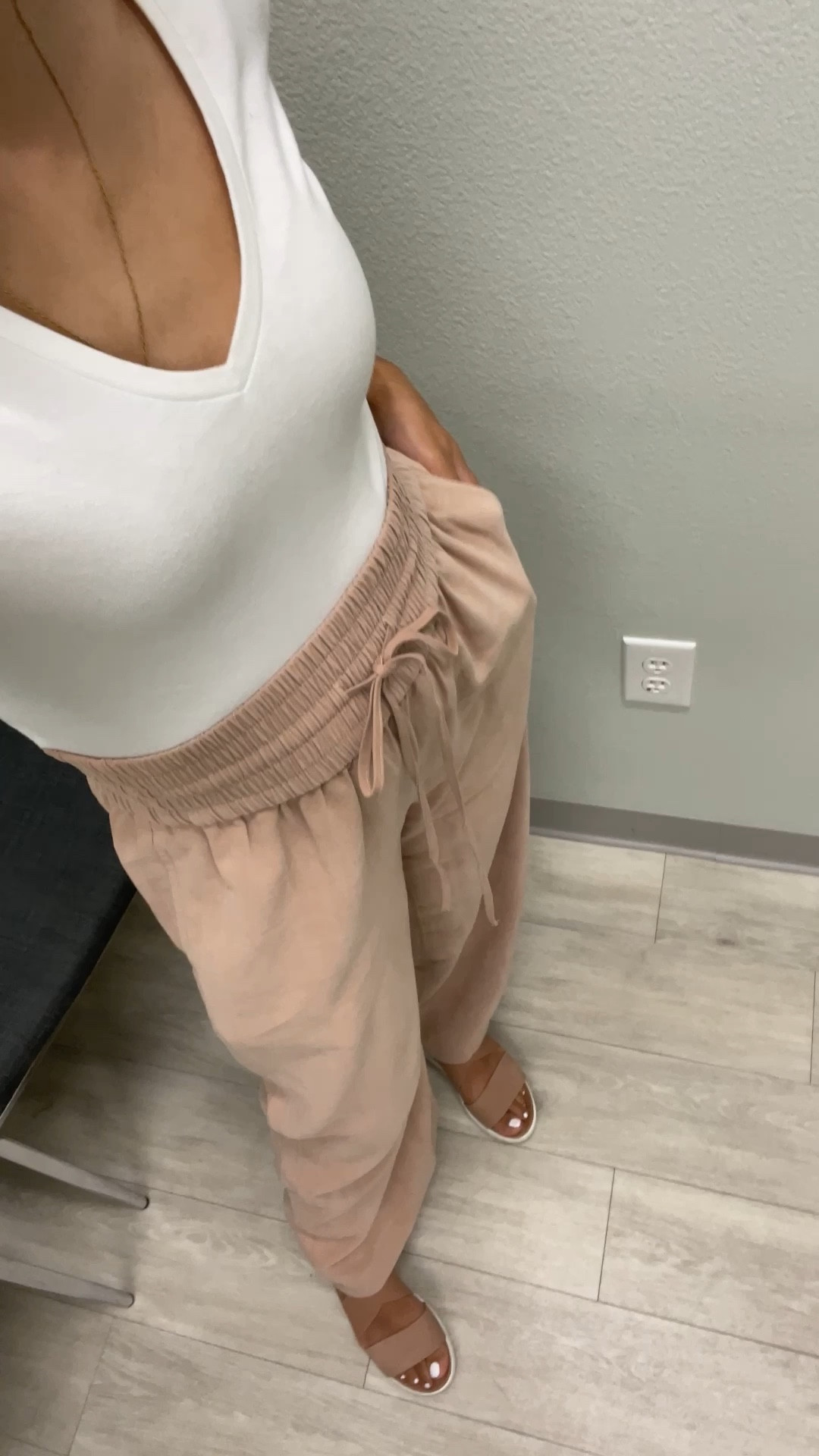 The comfiest and softest wide leg pants! Perfect for summer and can transition into fall 🍁

#LTKxNSale #LTKsalealert #LTKstyletip