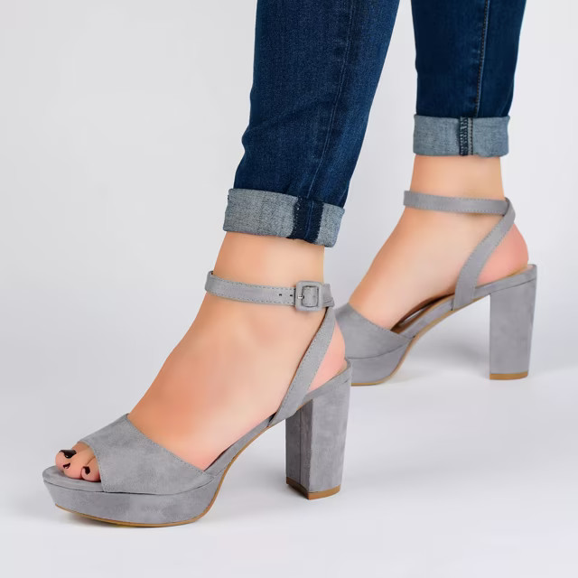 Journee Nairri Platform Sandal | DSW