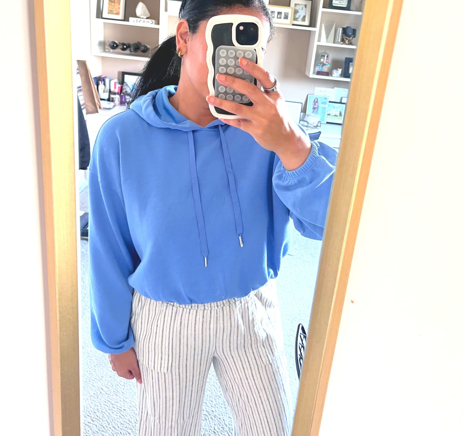 Spanx air essentials
Spanx sweatshirt
Casual style


#LTKootd #LTKActive #LTKfitnessgoals