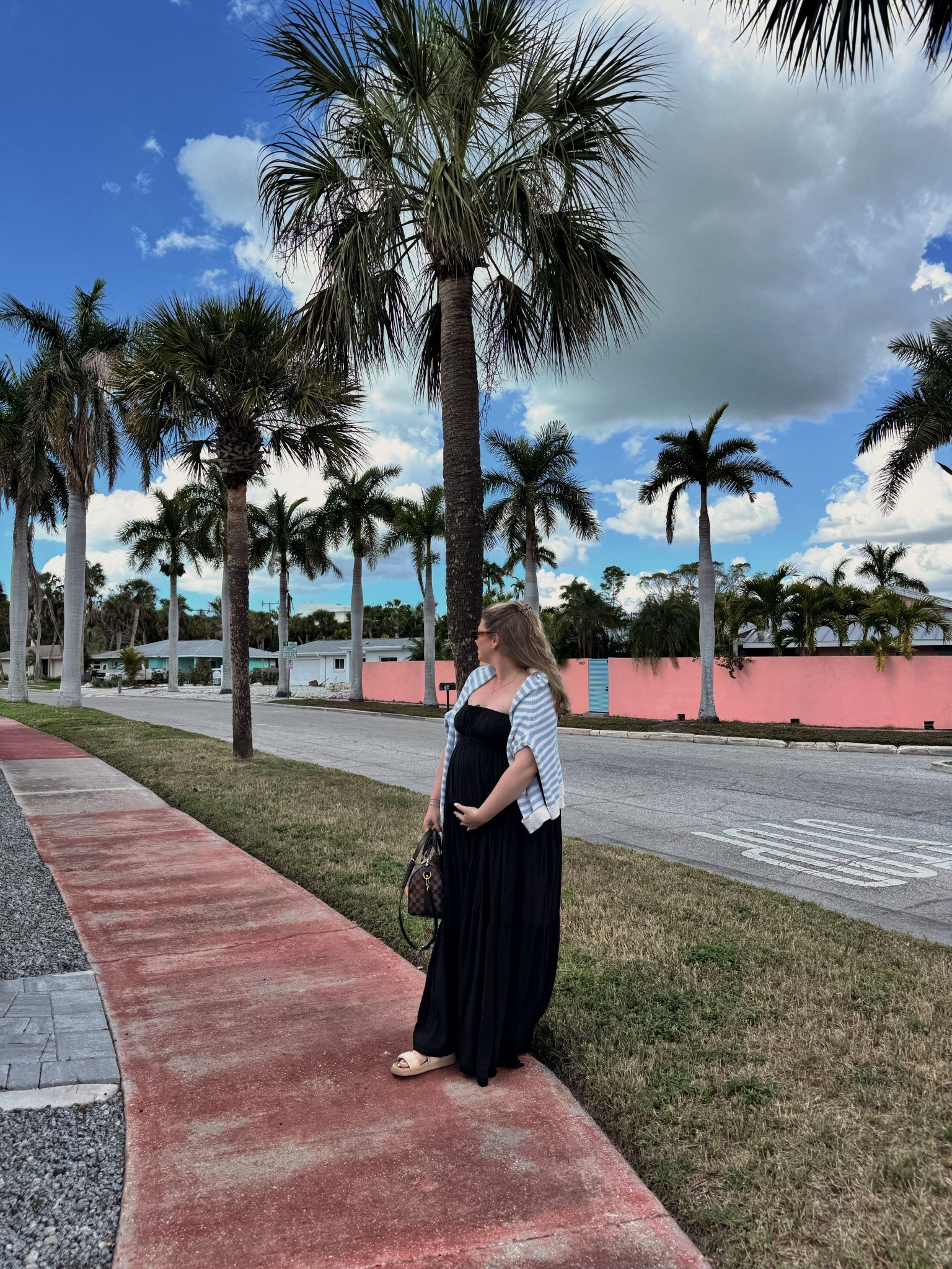 Living in maxi dresses for the next 13 weeks 😅 

#LTKBump #LTKMidsize