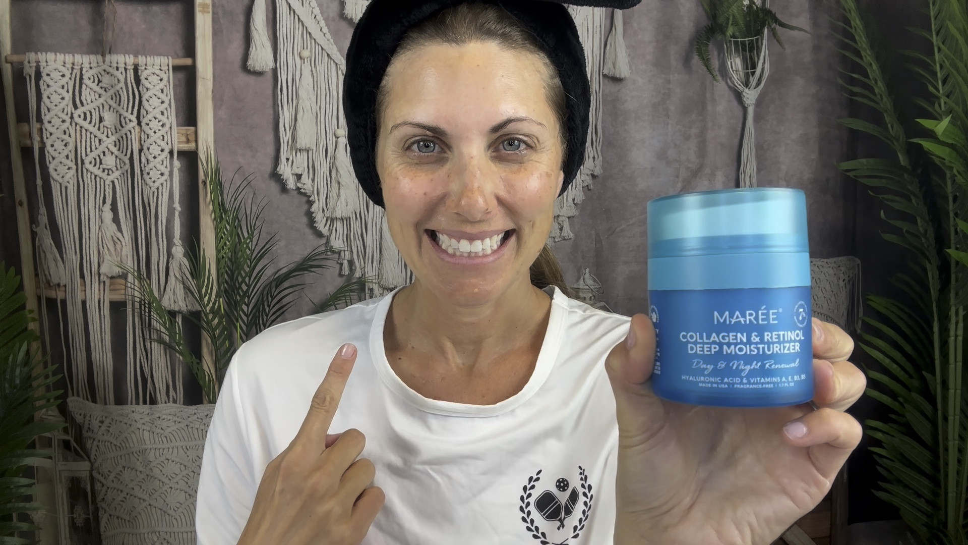 Glowing skin 🚨with retinol, marine collagen and superfood creams! 

#LTKWatchNow #LTKBeauty #LTKOver40