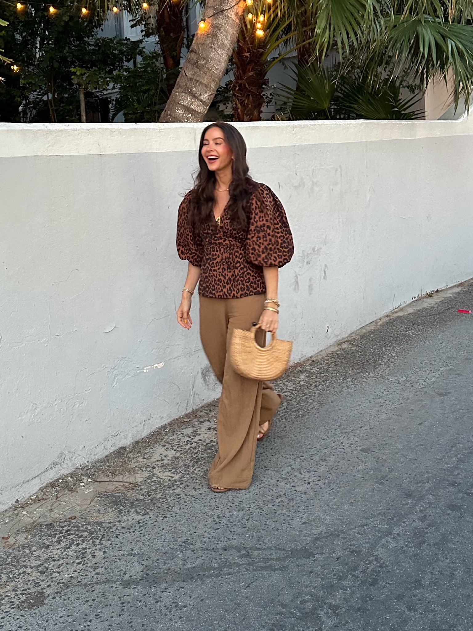 Straw bags for summer … groundbreaking!!!

To be fair there’s super exciting ones out there! Shop my favorites below and make the seasonal trend your own...

#LTKstyletip #LTKSeasonal #LTKitbag
