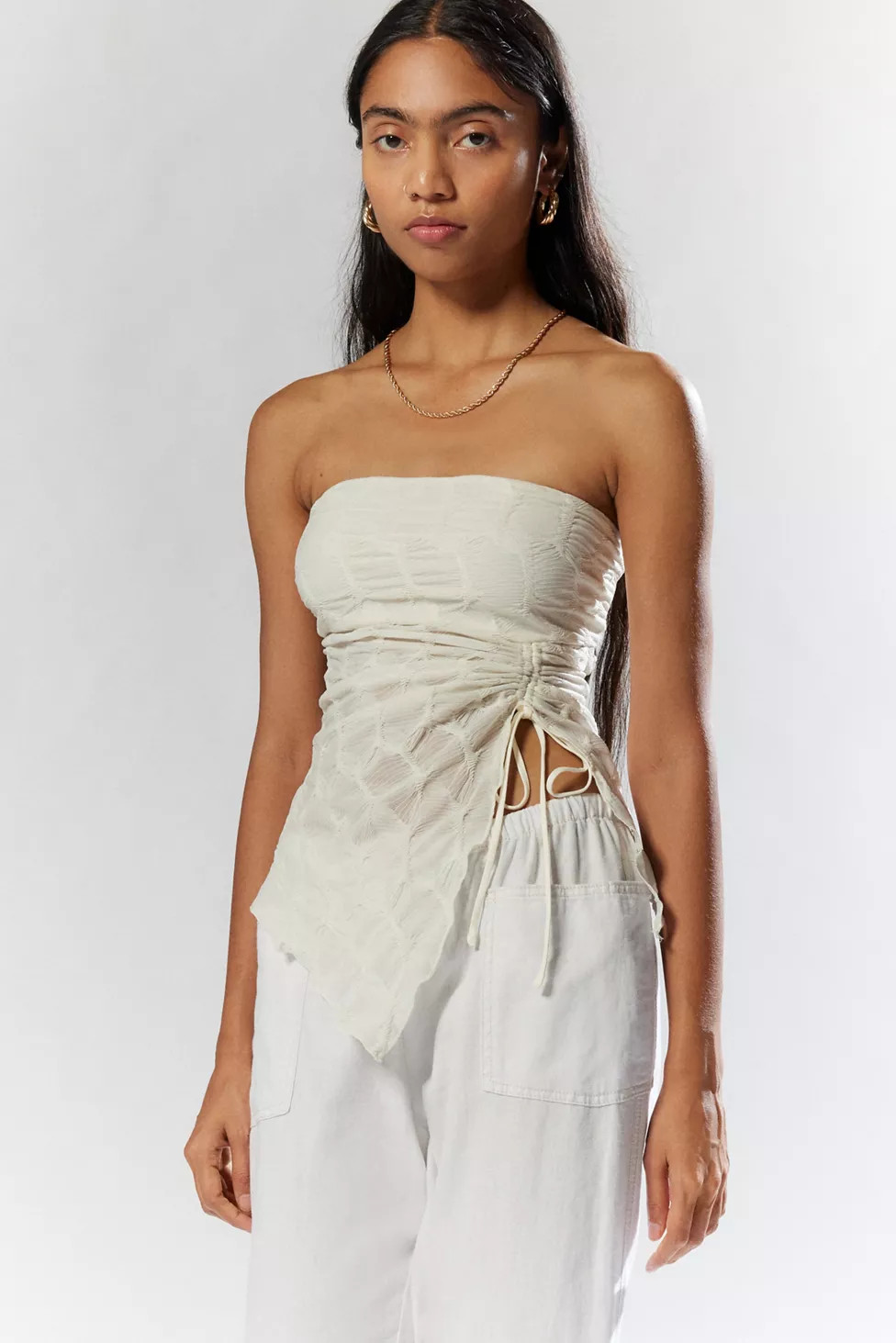 Silence + Noise Remy Textured Tube Top | Urban Outfitters (US and RoW)