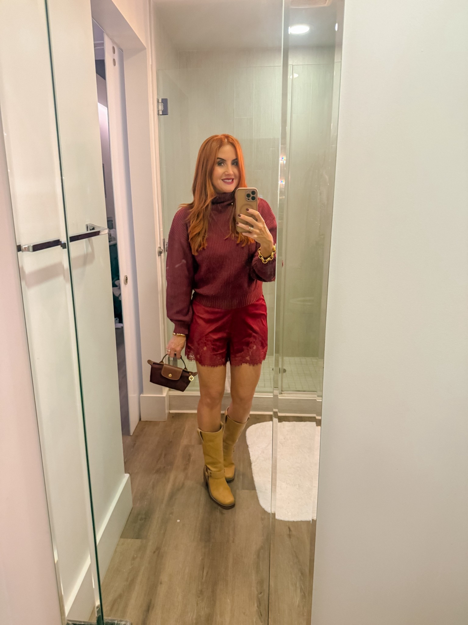 A night out in Charleston. Went with a burgandy monochromatic look! The shorts are soo comfy! ❤️

#LTKFamily #LTKSeasonal #LTKOver40