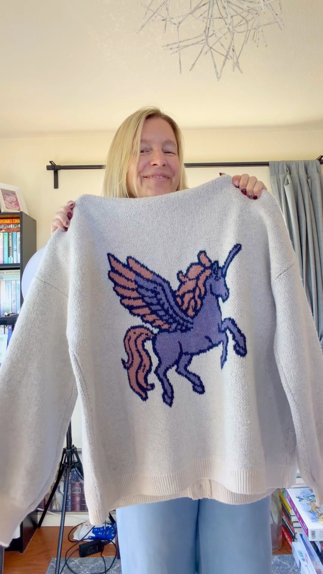 I got a new cardigan in the mail, so cute. It’s soft and fits great. Wearing the m/l



#LTKOver40 #LTKFindsUnder50 #LTKMidsize