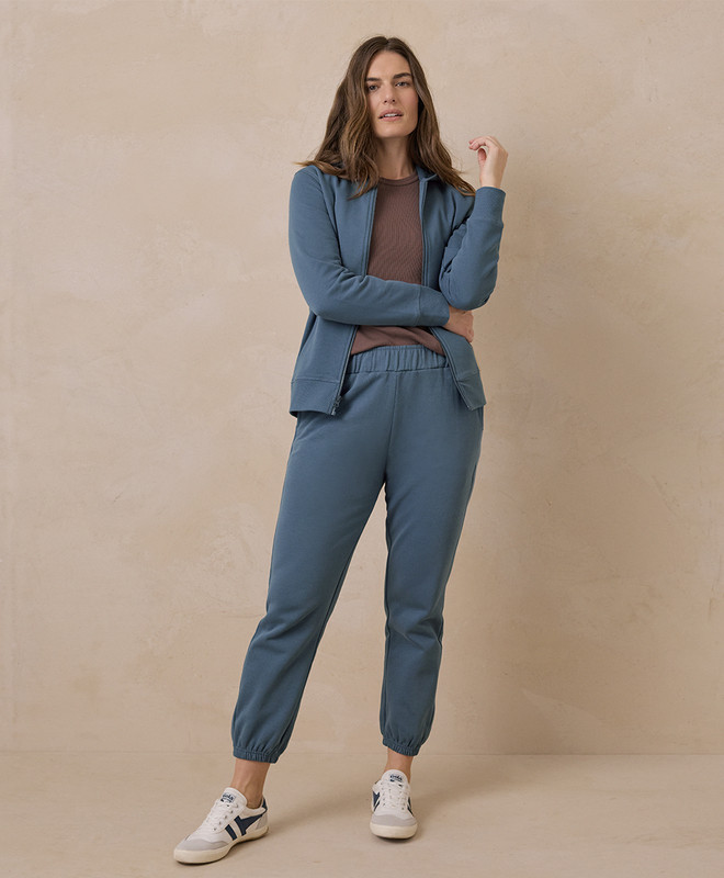 Women’s Cloud Brushed Fleece Sweatpant made with Organic Cotton | Pact | Pact Apparel