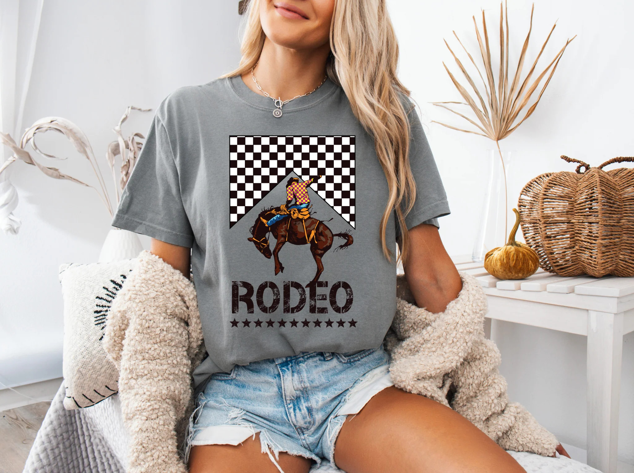 Let's Go To The Rodeo Graphic Tee | Willow Boutique