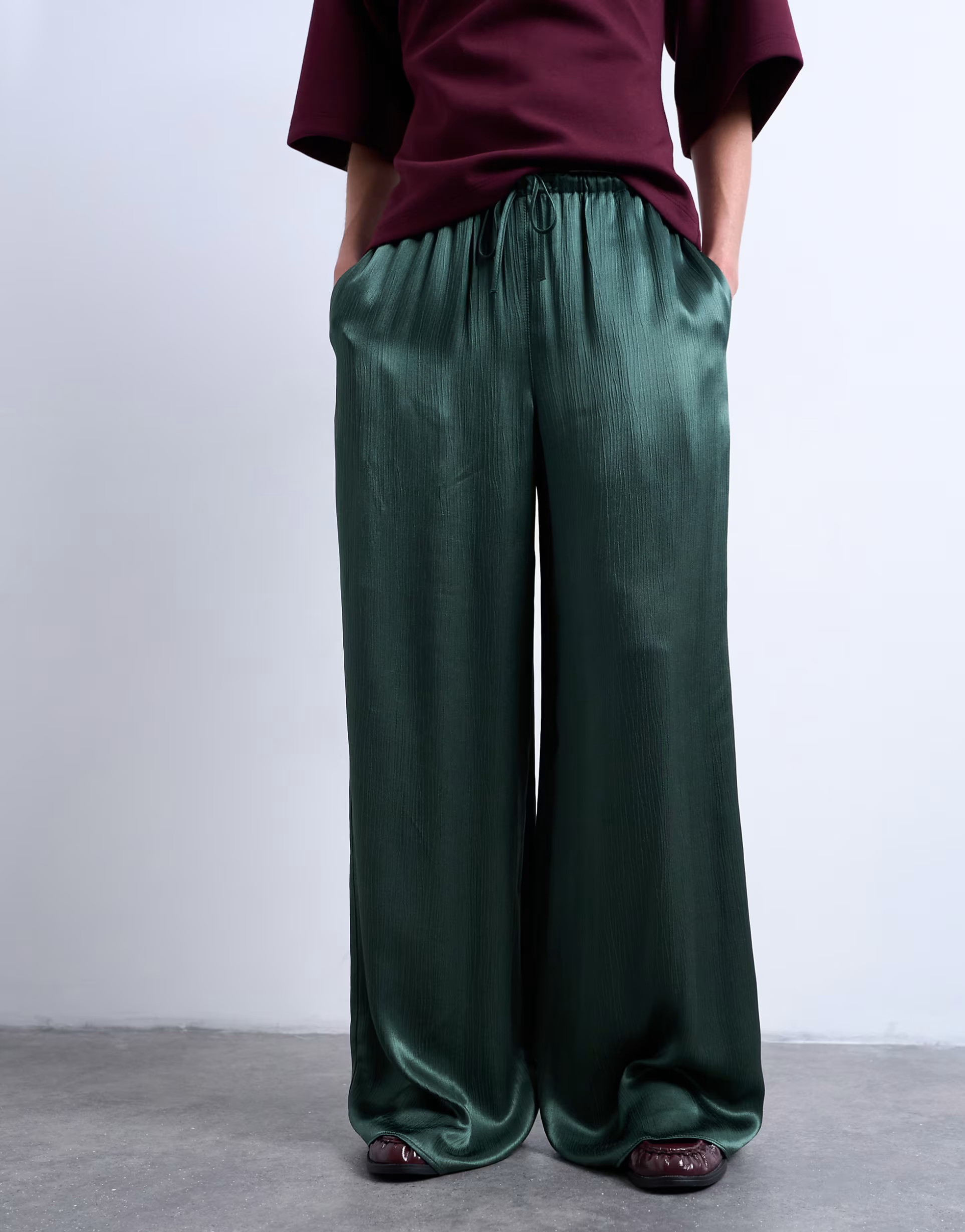 Topshop crinkle satin wide leg pants in green | ASOS (Global)