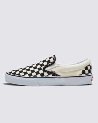 Classic Slip-On Checkerboard Shoe(Black/Off White) | Vans (US)