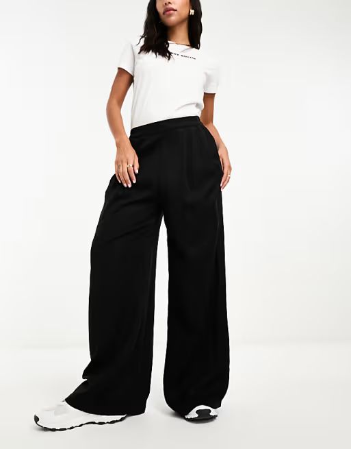 ASOS DESIGN clean front wide leg trouser in black | ASOS (Global)