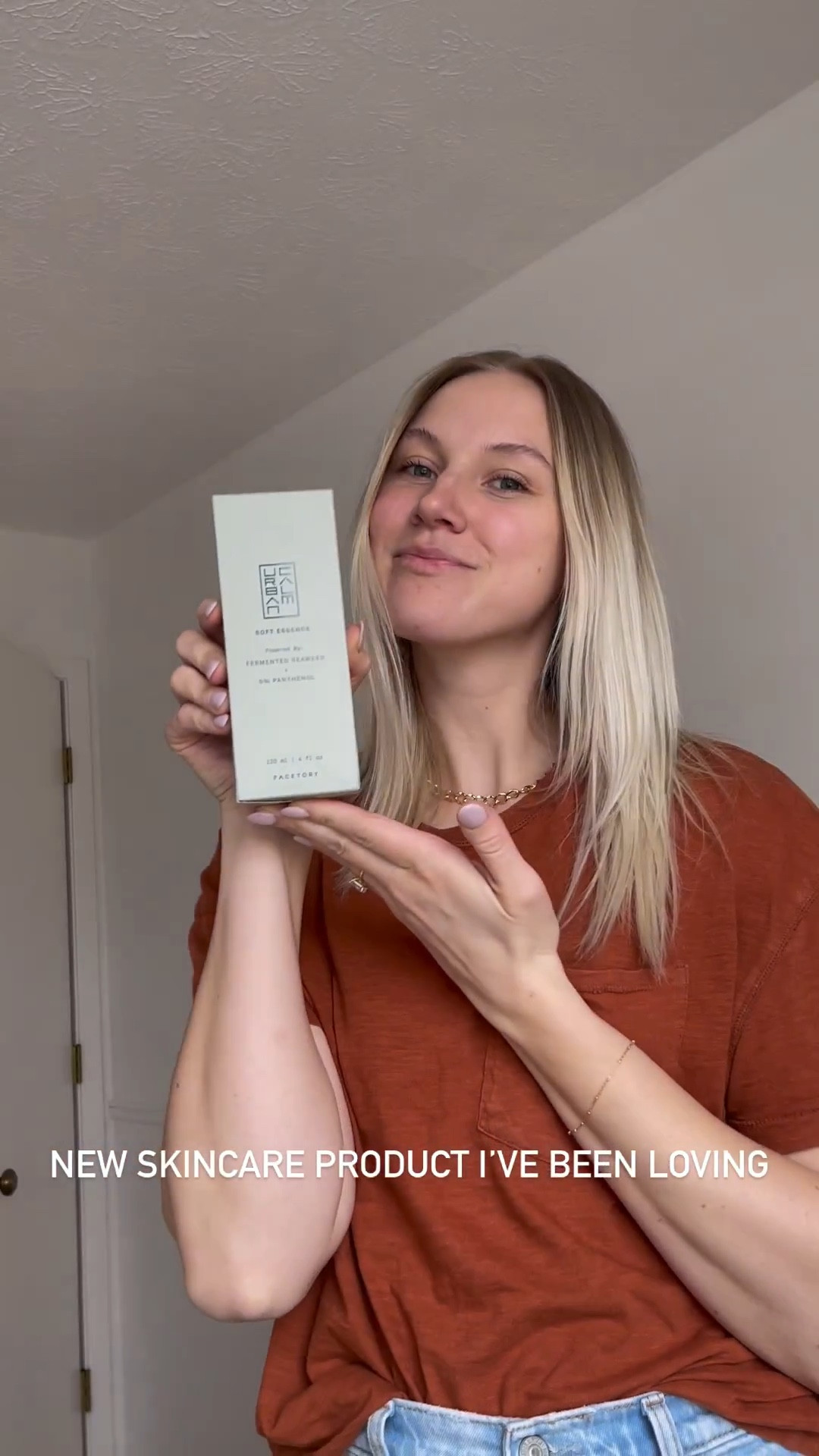 this product has been such a great addition to my daily skincare regimen ✨ I love that it’s so light & doesn’t make my skin feel oily but it moisturizes & balances my skins microbiome really well while also reducing redness.

I also like that you can recycle all the parts of this bottle/pump very easily ♻️

#LTKbeauty #LTKunder50