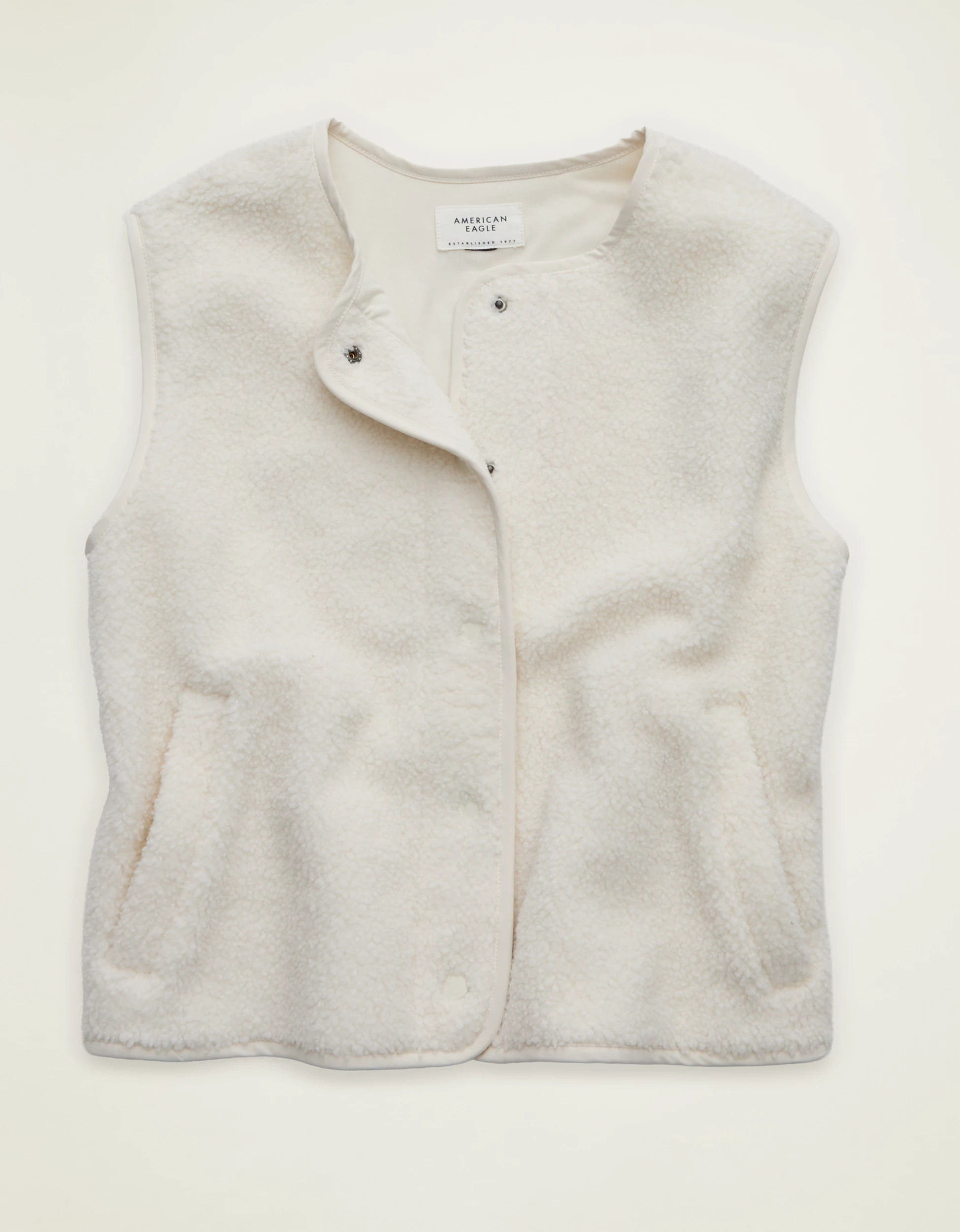 AE Sherpa Vest | American Eagle Outfitters (US & CA)