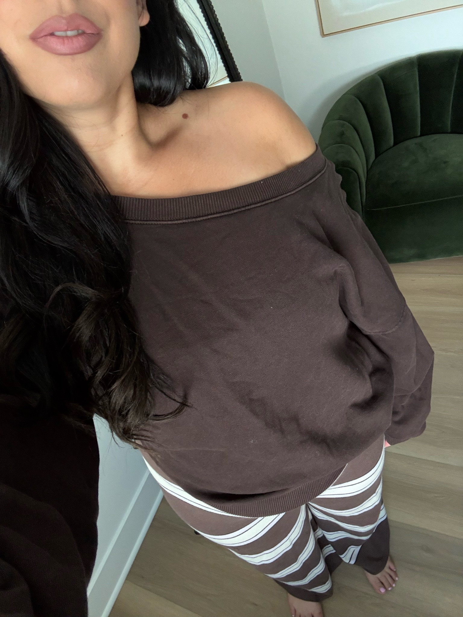 Today’s casual OOTD! Love a good off the shoulder top, this one is so comfy! 

midsize, midsize fashion, fall style, aerie

#LTKSeasonal #LTKMidsize