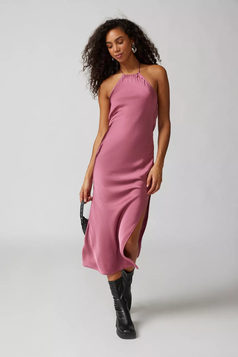 Kiss The Sky Satin Halter Midi Dress | Urban Outfitters (US and RoW)