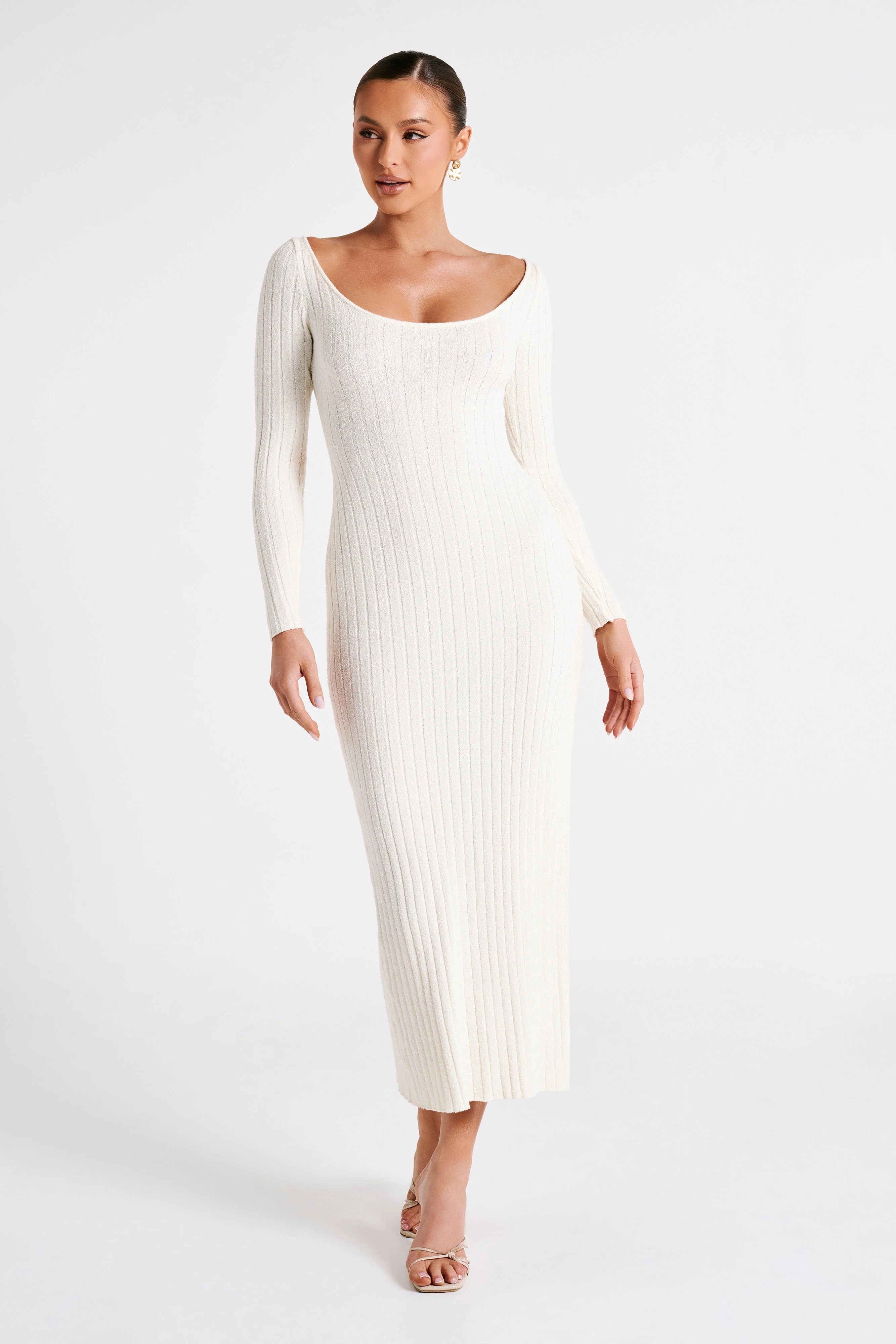 Zinnia Knit Maxi Dress With Split - White | MESHKI US
