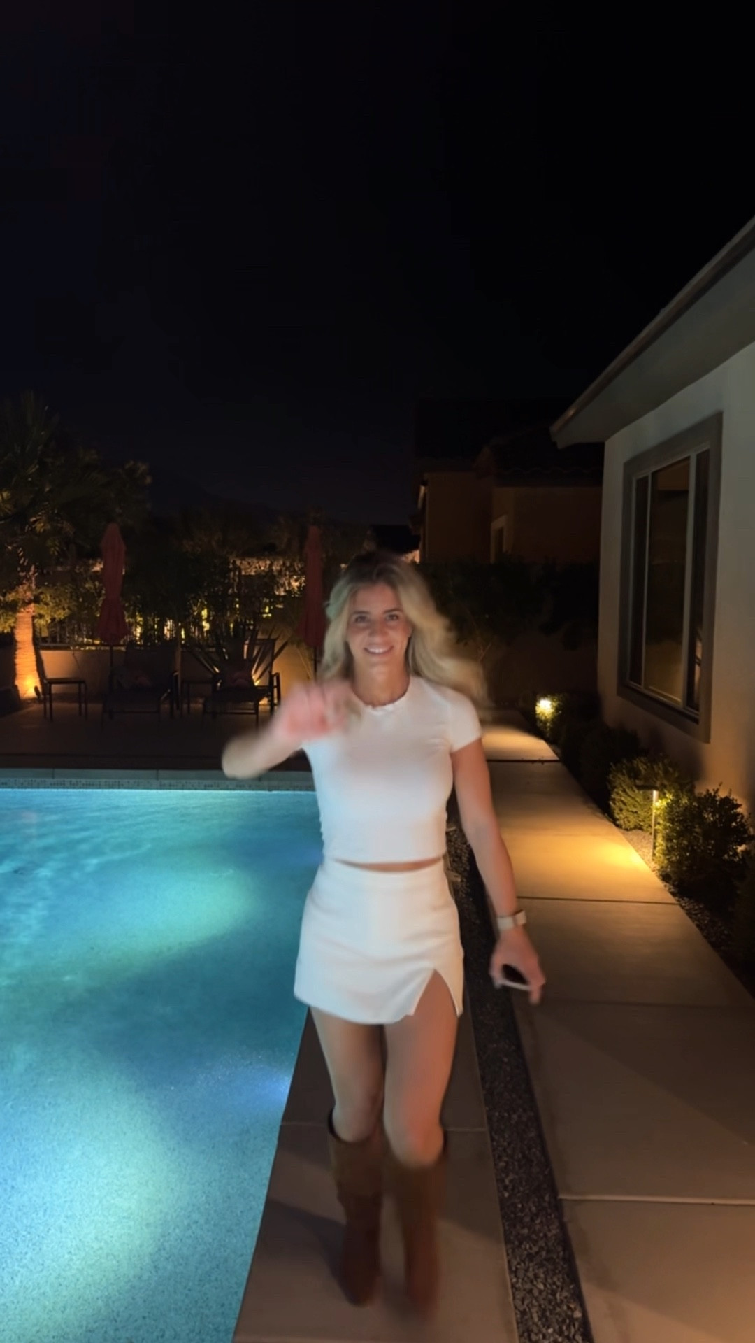 Transitional fall look! 

#LTKFallSale #LTKNYFW #LTKSeasonal