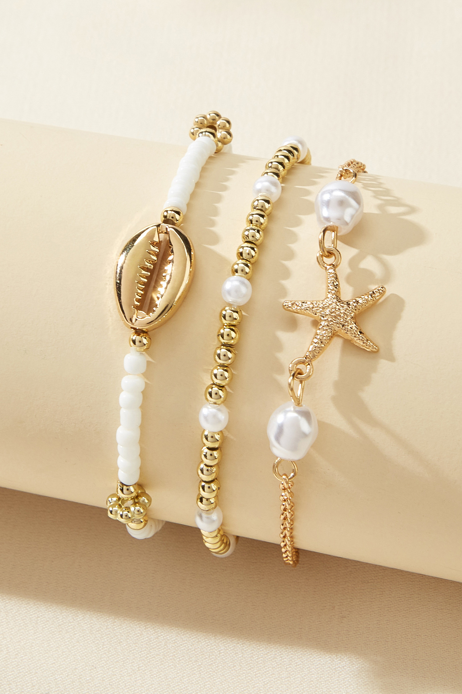Sea Foam Treasures Beaded Bracelet Set | Cupshe US