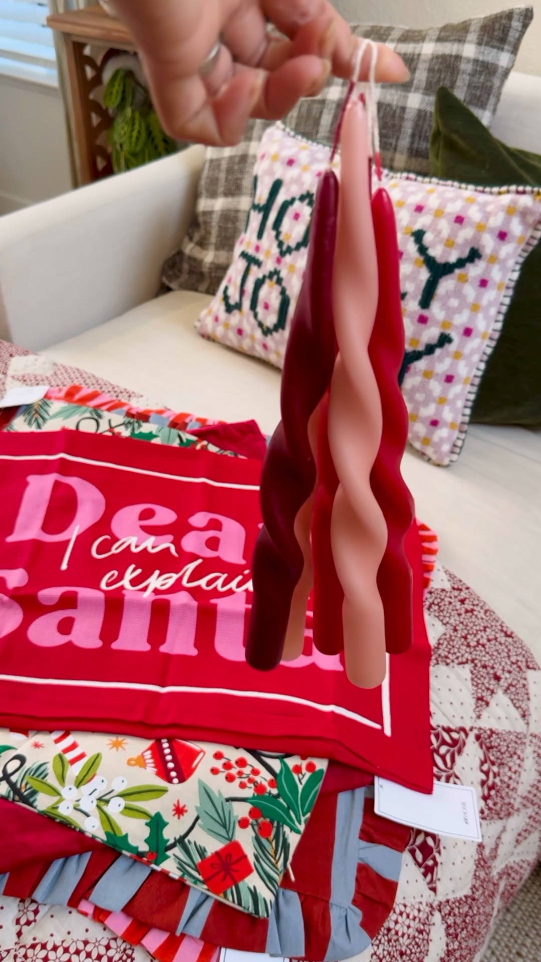 My recent H&M order and it’s def gonna add Christmas cheer to our home😍 I still have another set of those ornaments coming in and another pair of those striped pillows in their newest colorway that just dropped. Will link those also. If you’re interested, the striped pillows keep selling out so grab them while you can😉

#LTKHoliday #LTKHome #LTKWatchNow