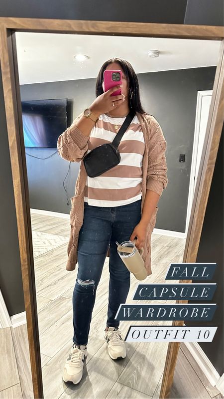Fridays are for homeschool co-op, so I guess you could call this my “dress down teacher outfit!” The perfect cozy & cool fall outfit!

#LTKsalealert #LTKmidsize #LTKSeasonal